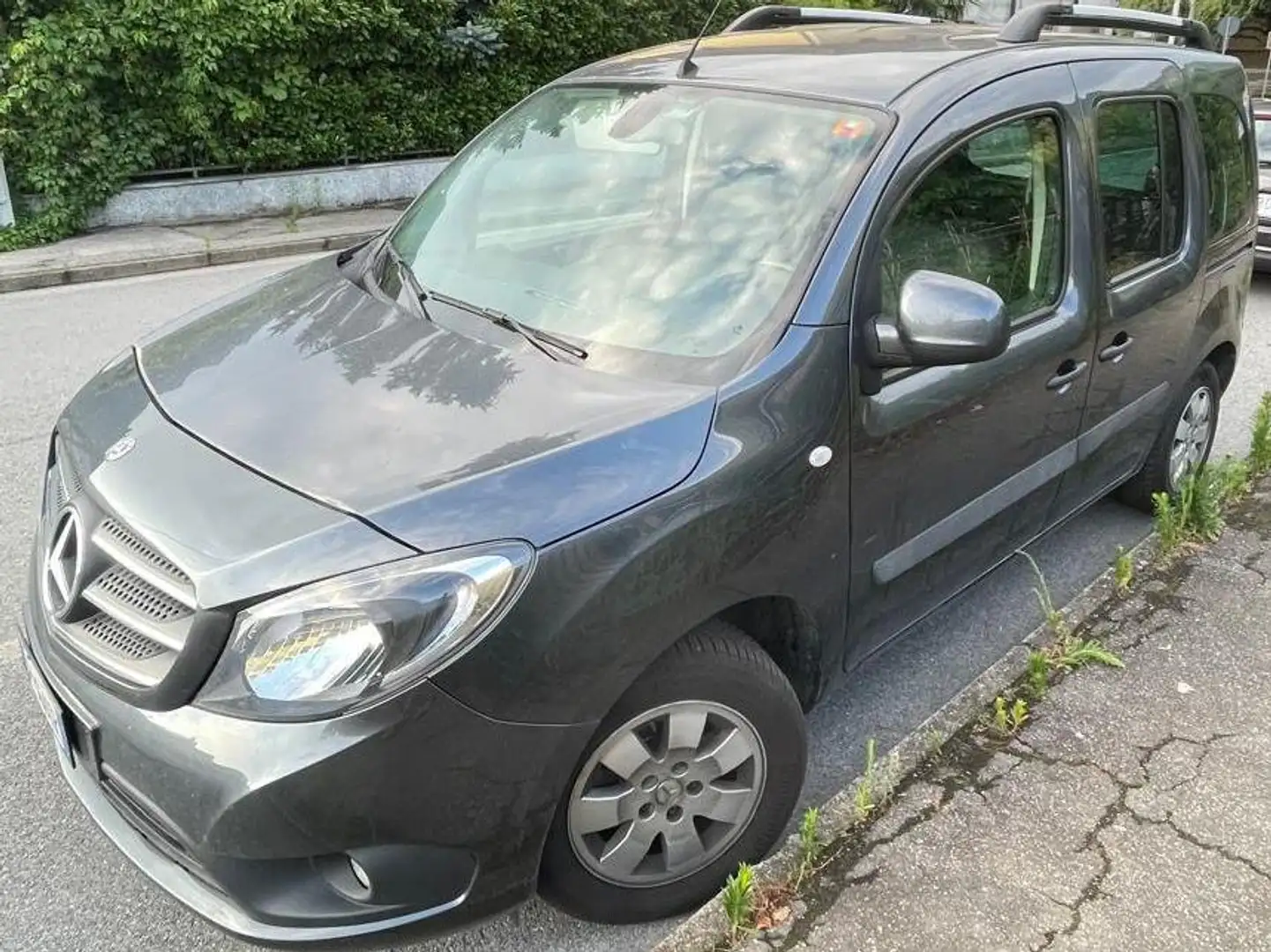 Mercedes-Benz Citan Citan W415 111 cdi Tourer Select 116cv Grigio - 2
