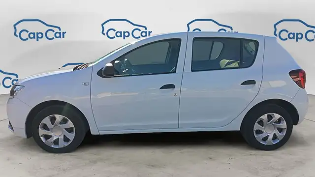 Dacia Sandero view 2