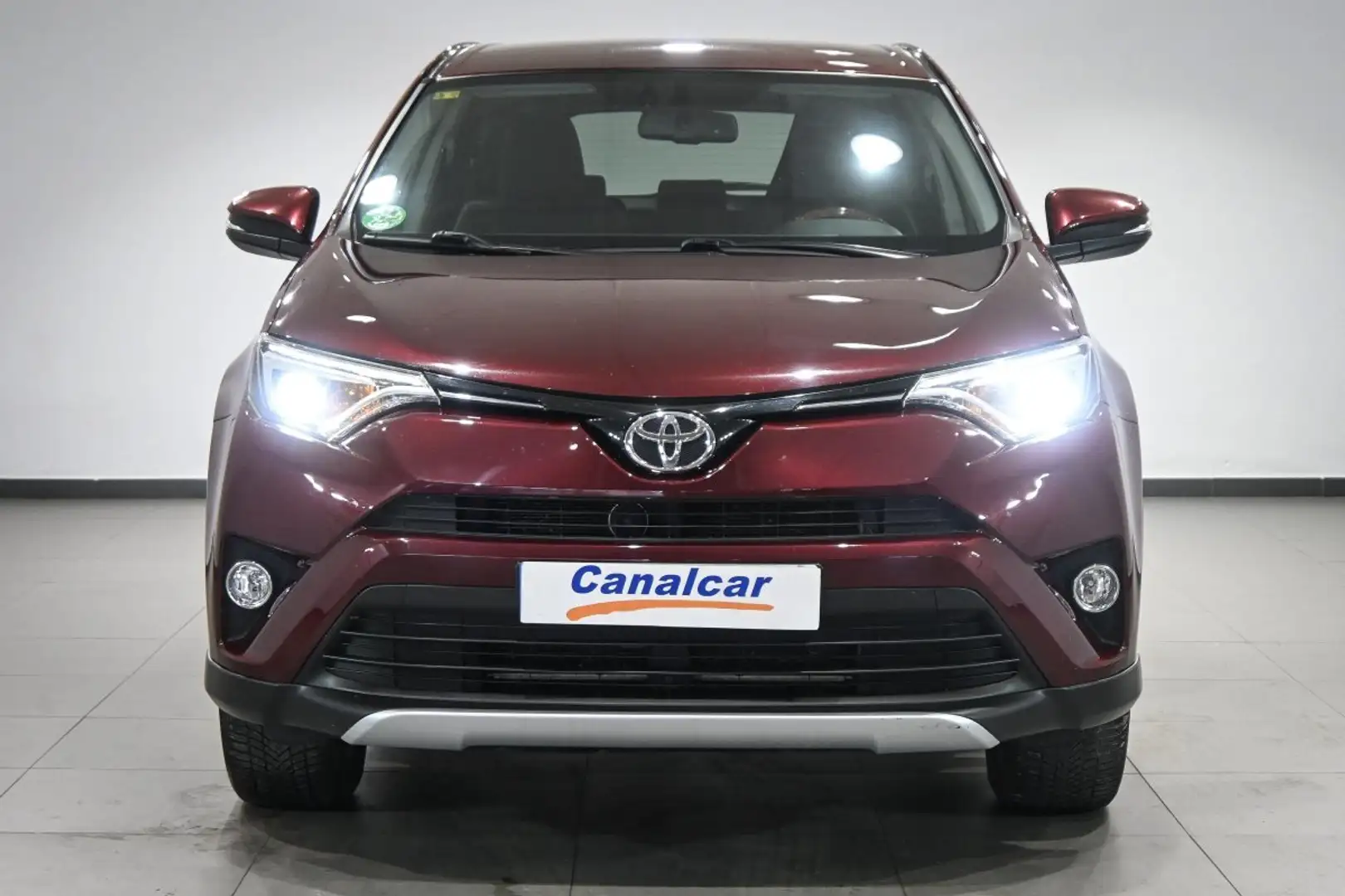 Toyota RAV 4 150D Advance 2WD Rojo - 2