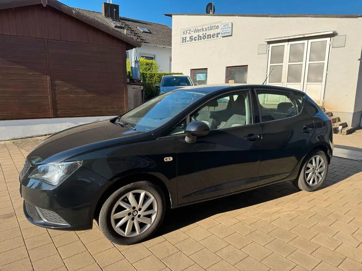 SEAT Ibiza Lim. Style 1.Hand 8fach Zwart - 1