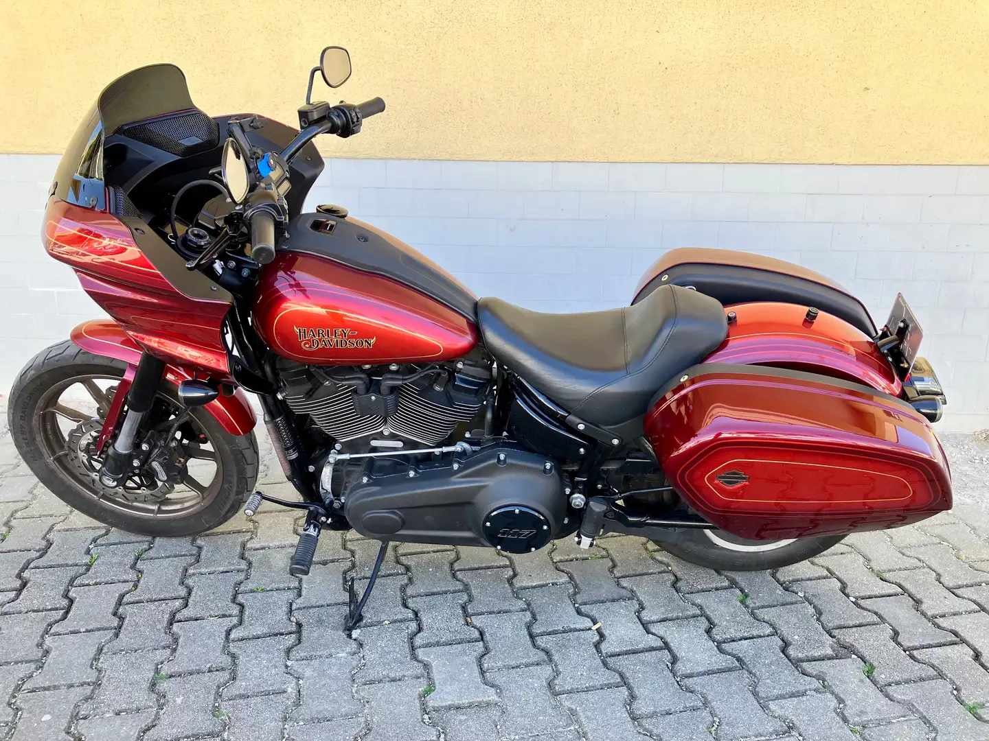 Harley-Davidson Lowrider ST El Diablo Rojo - 2