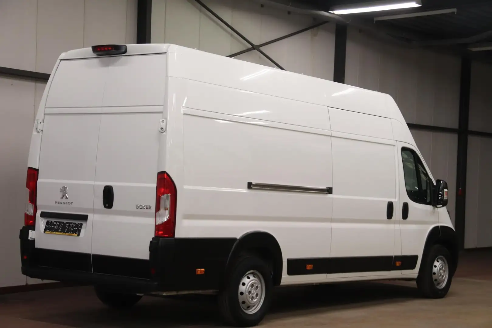 Peugeot Boxer 335 140PK L4H3 AIRCO CRUISE CONTROL Wit - 2