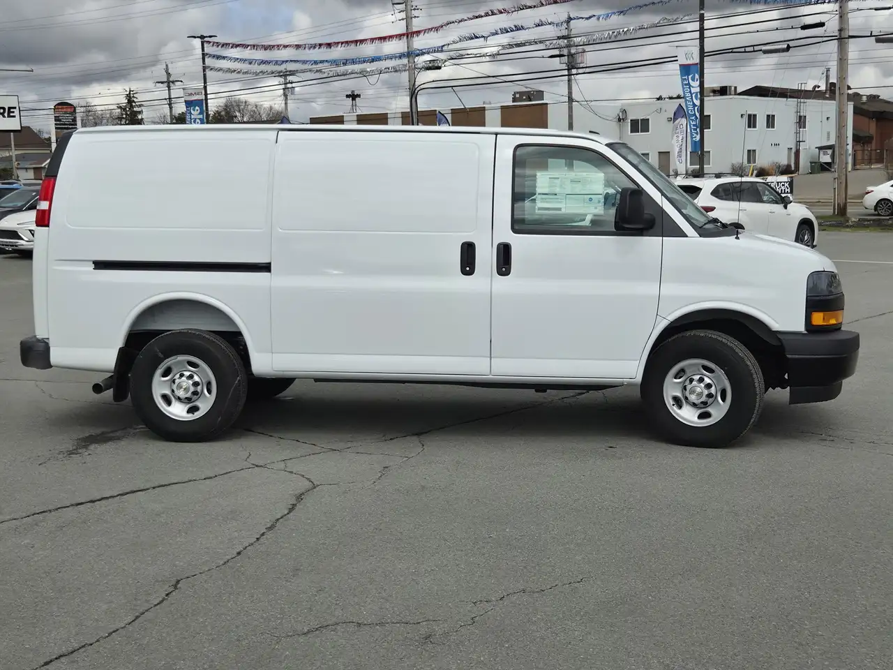Chevrolet Express 2500 снимка Chevrolet Express 2500