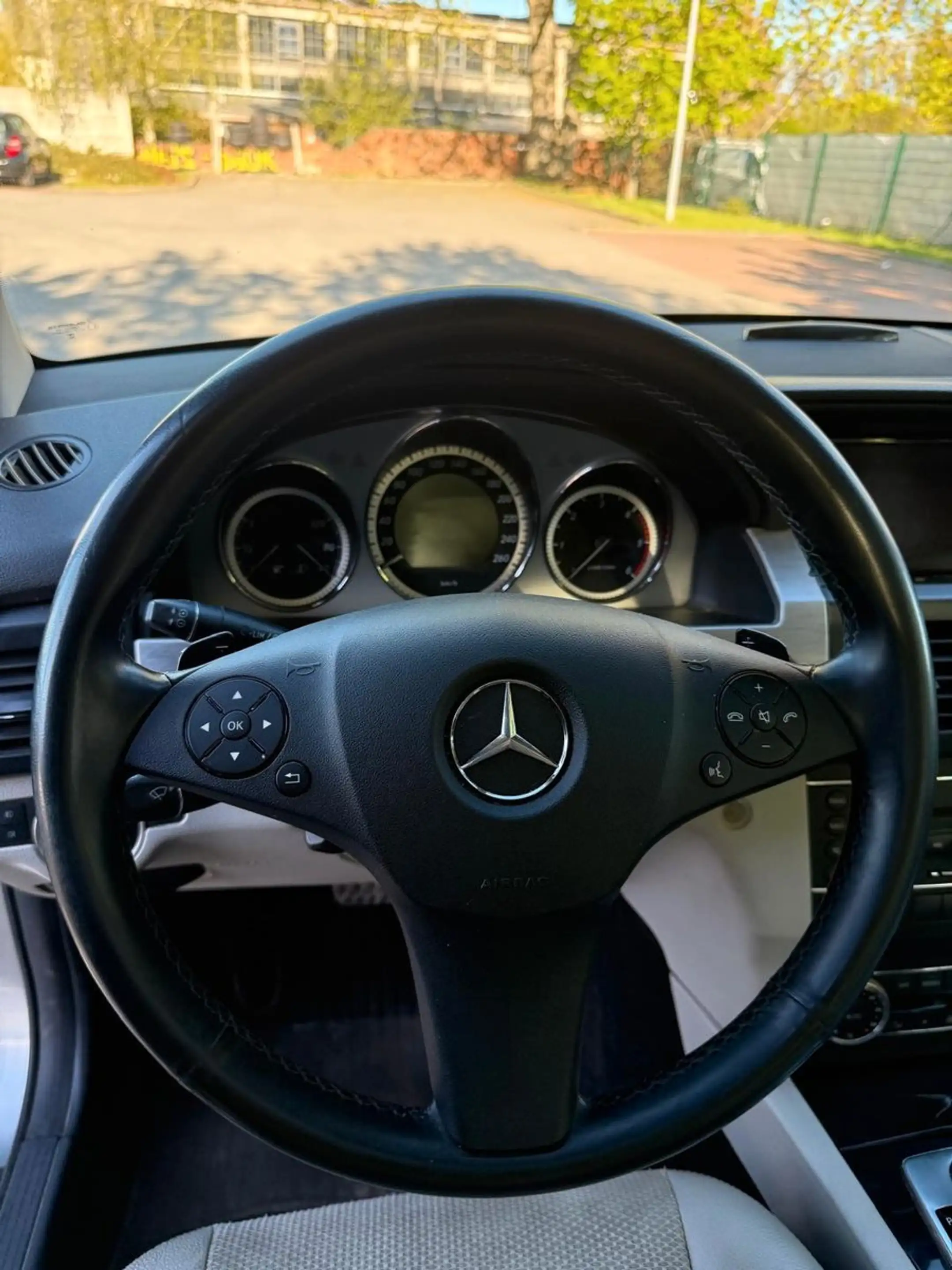 Mercedes-Benz GLK 250 CDI 4Matic | TÜV Neu — photo 13