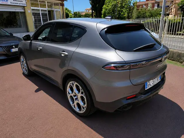 Alfa Romeo Tonale view 4