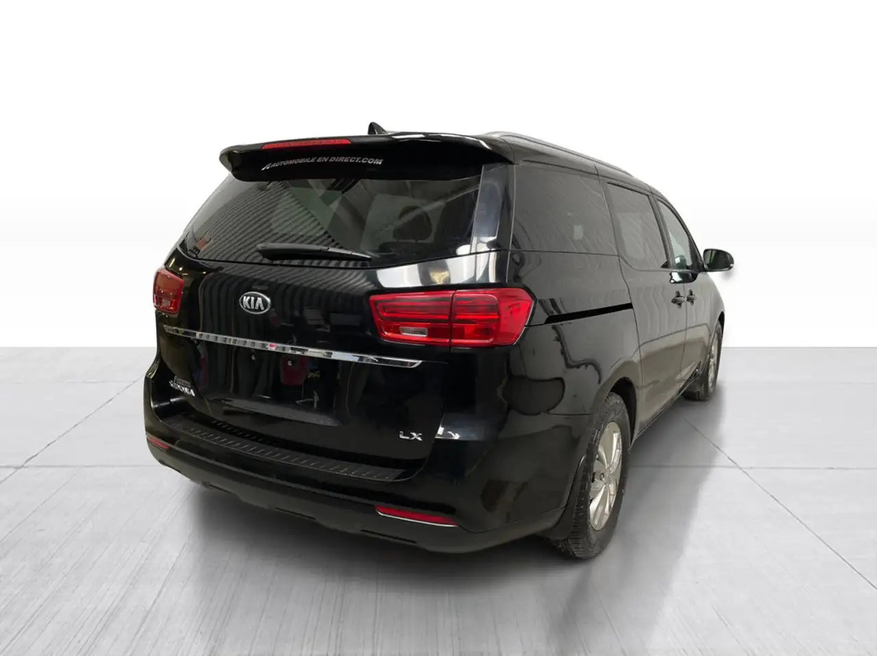 Kia Sedona снимка Kia Sedona