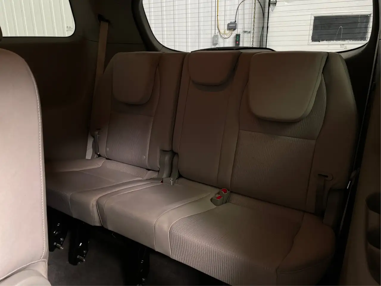 Kia Sedona снимка Kia Sedona