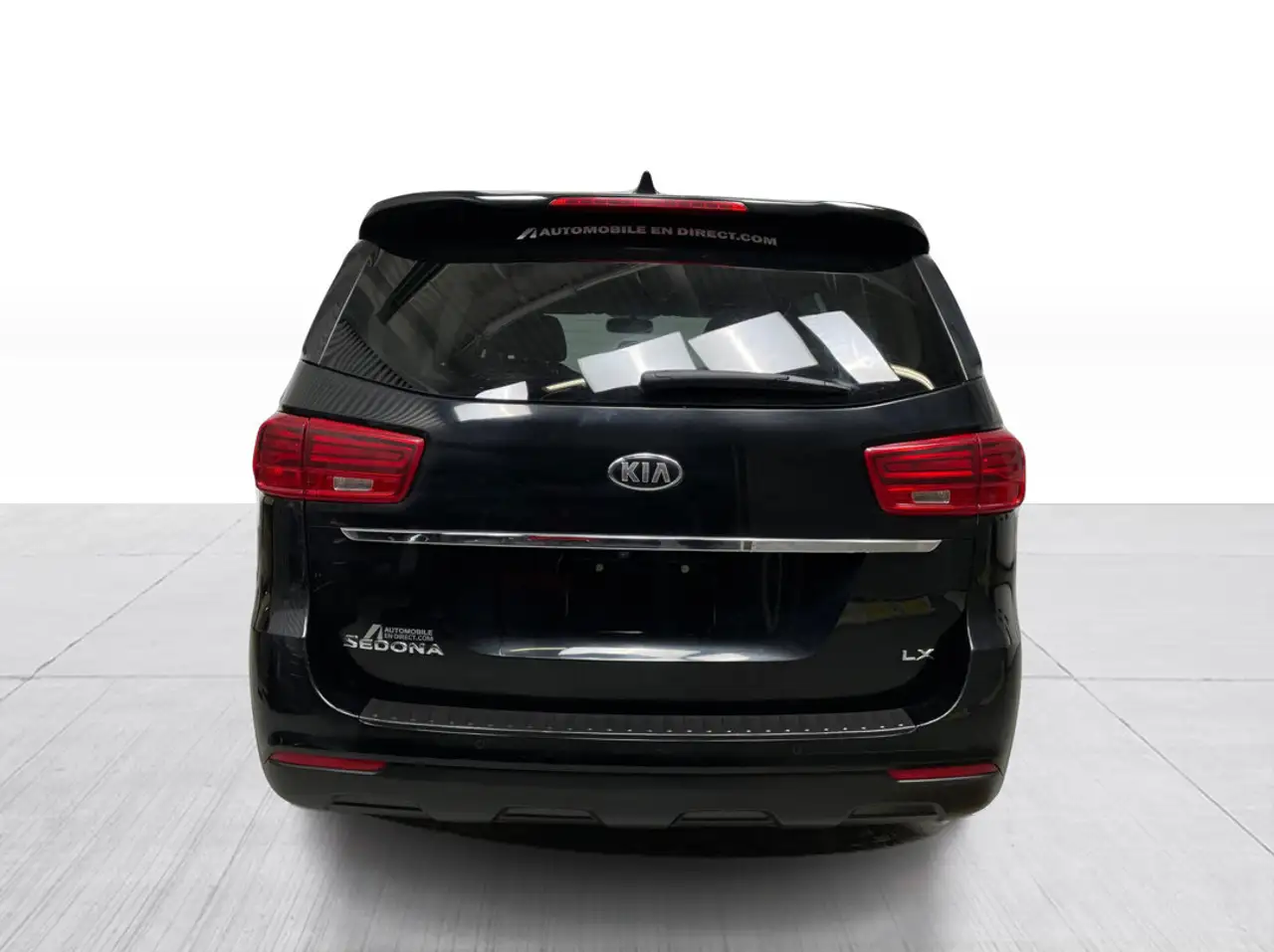 Kia Sedona снимка Kia Sedona