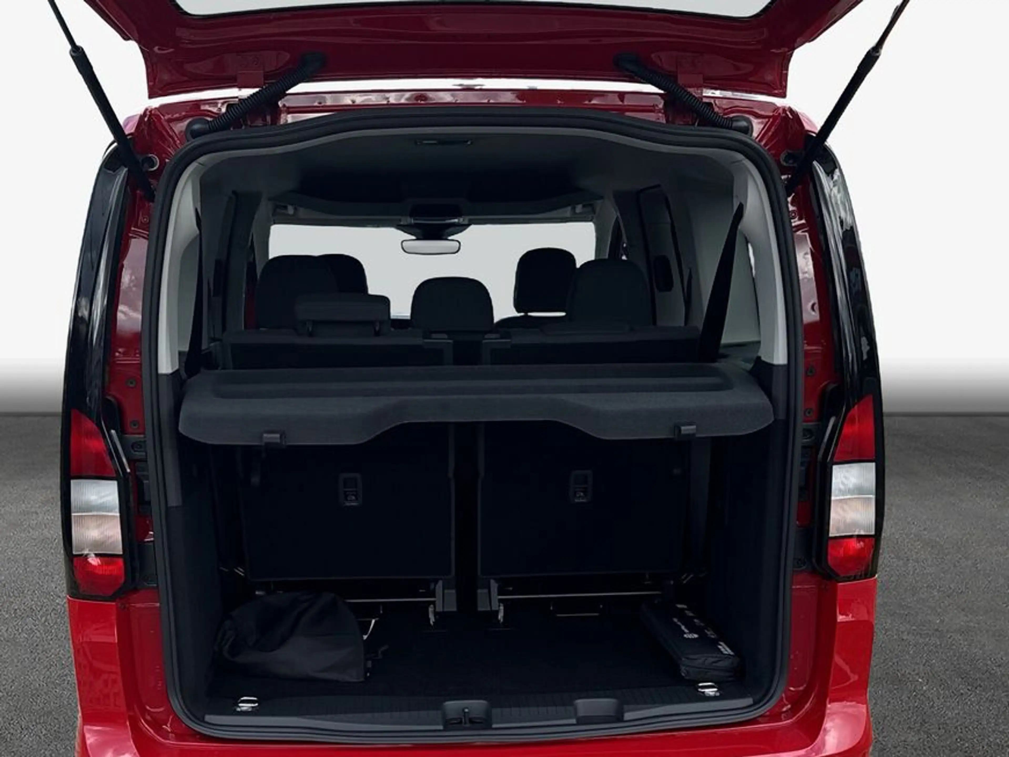Ford Grand Tourneo Connect 1.5 EcoBoost PHEV Aut. TITAN — photo 9
