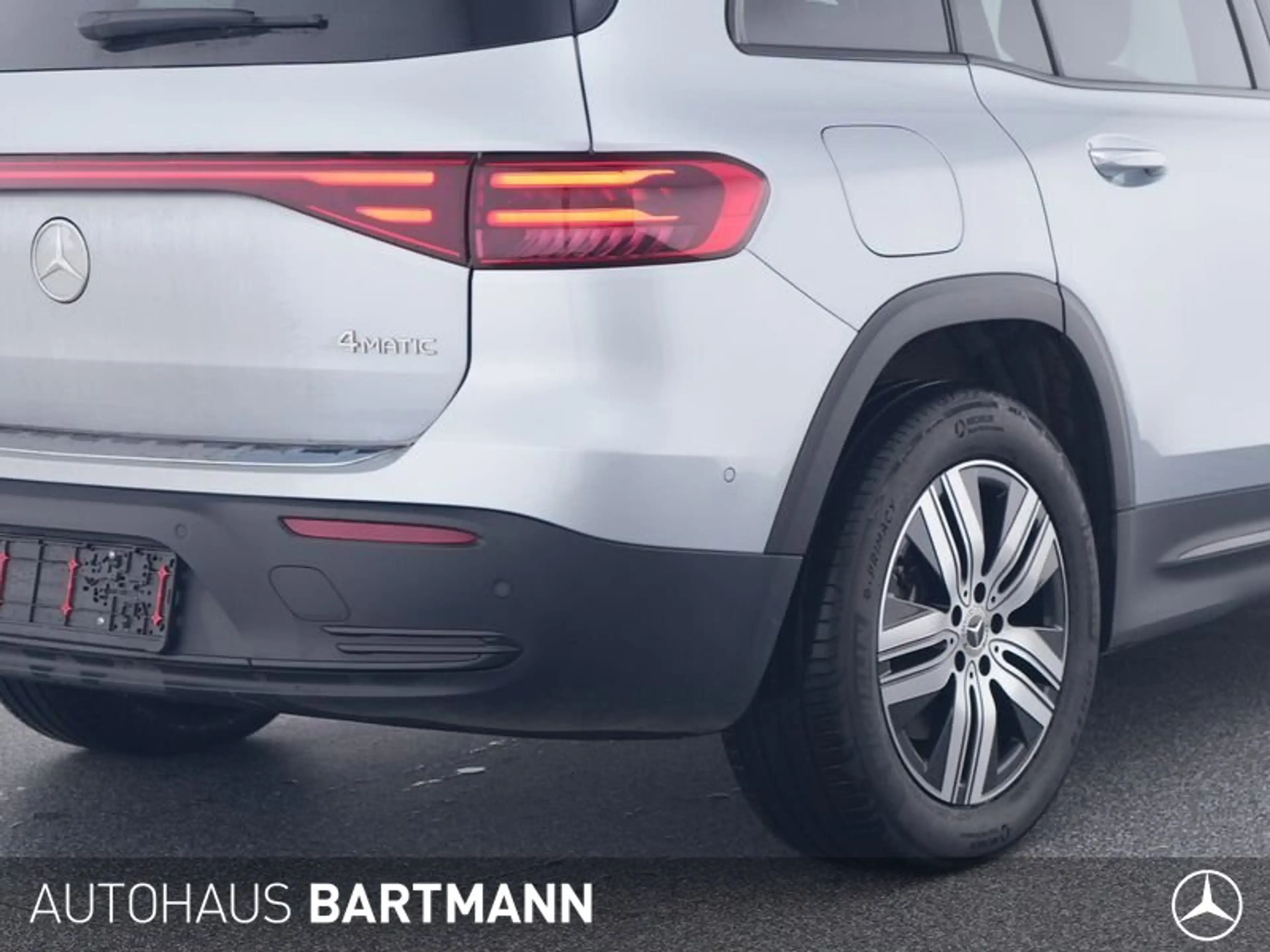 Mercedes-Benz EQB 300 EQB 300 4M PANO+7SITZE ELECTRIC ART ADVANCED PLU — photo 4
