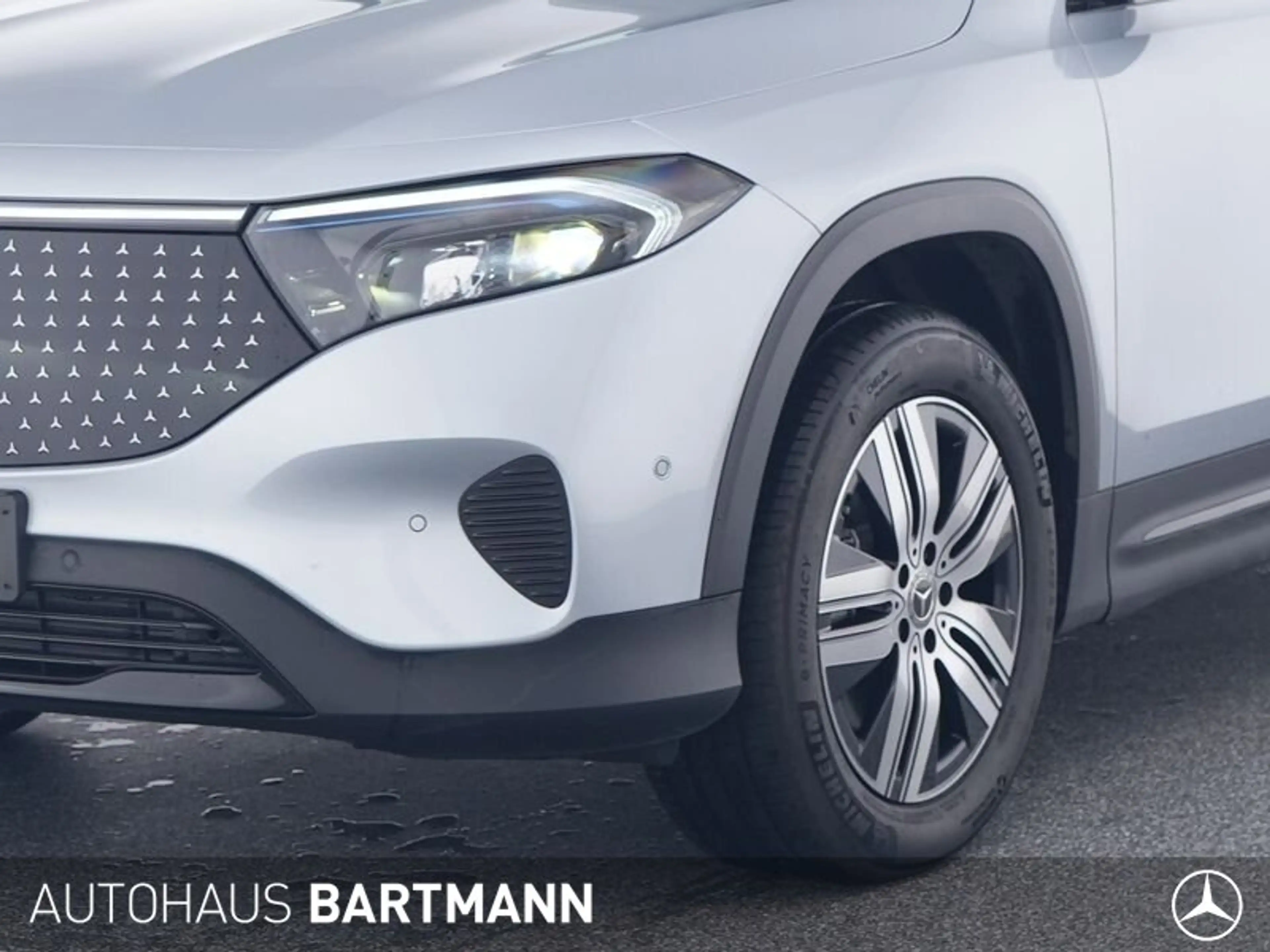 Mercedes-Benz EQB 300 EQB 300 4M PANO+7SITZE ELECTRIC ART ADVANCED PLU — photo 3