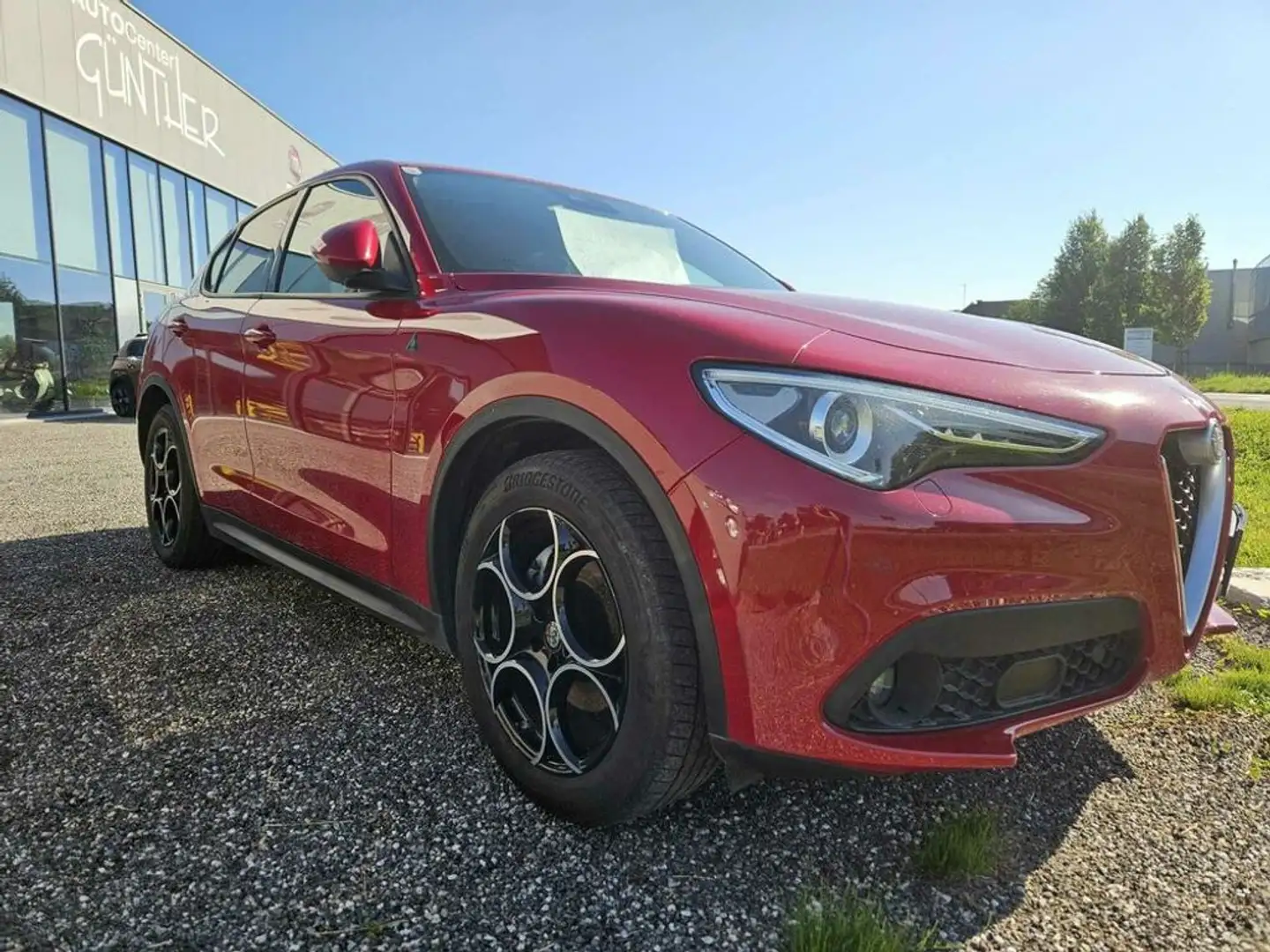Alfa Romeo Stelvio 2,2 ATX RWD Rot - 1
