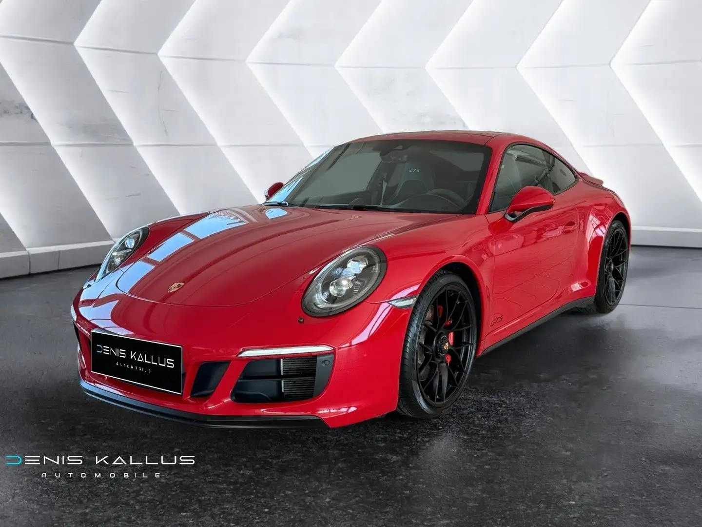 Porsche 991 .2 Carrera4 GTS/LiftSyst./Alcantara/Klappe/M Rood - 1