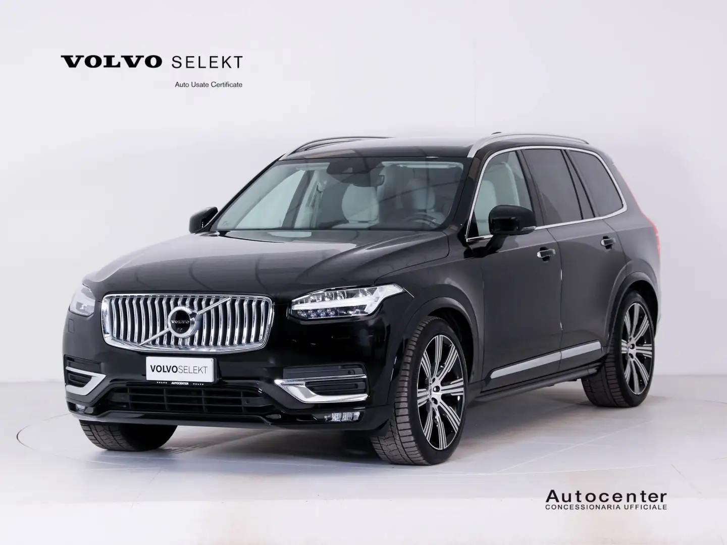 Volvo XC90 XC90 B5 (d) AWD 235CV GEARTRONIC 7 POSTI INSCRIPT Zwart - 1