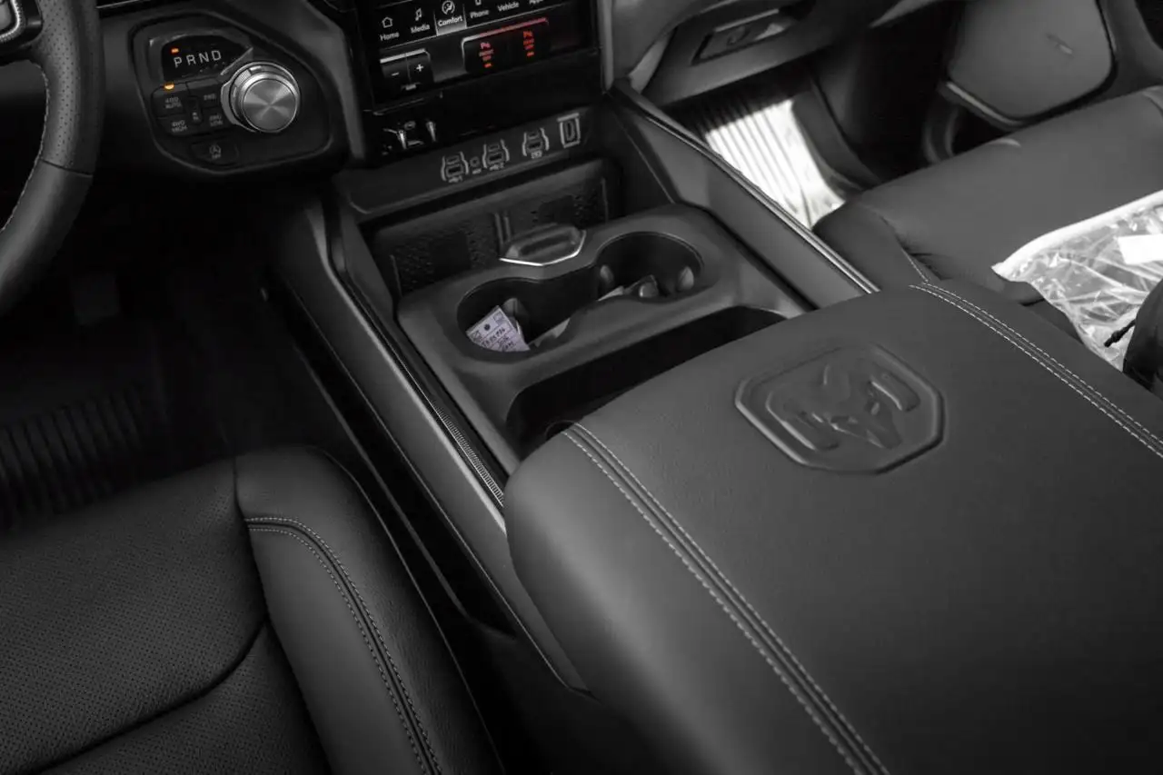 RAM 1500 photo RAM 1500