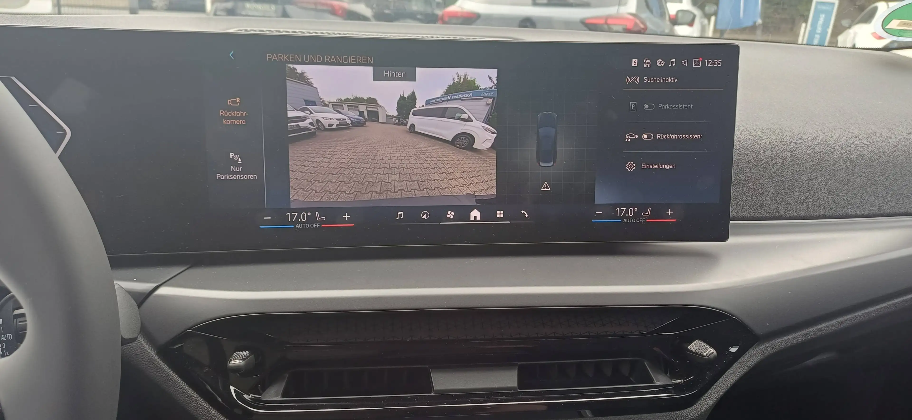 BMW 318 318i Touring Automatik-Klimaaut-Navi-Kamera-Sitzhzg-PDCv+h — photo 12