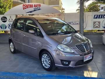 1.4 16V Poltrona Frau