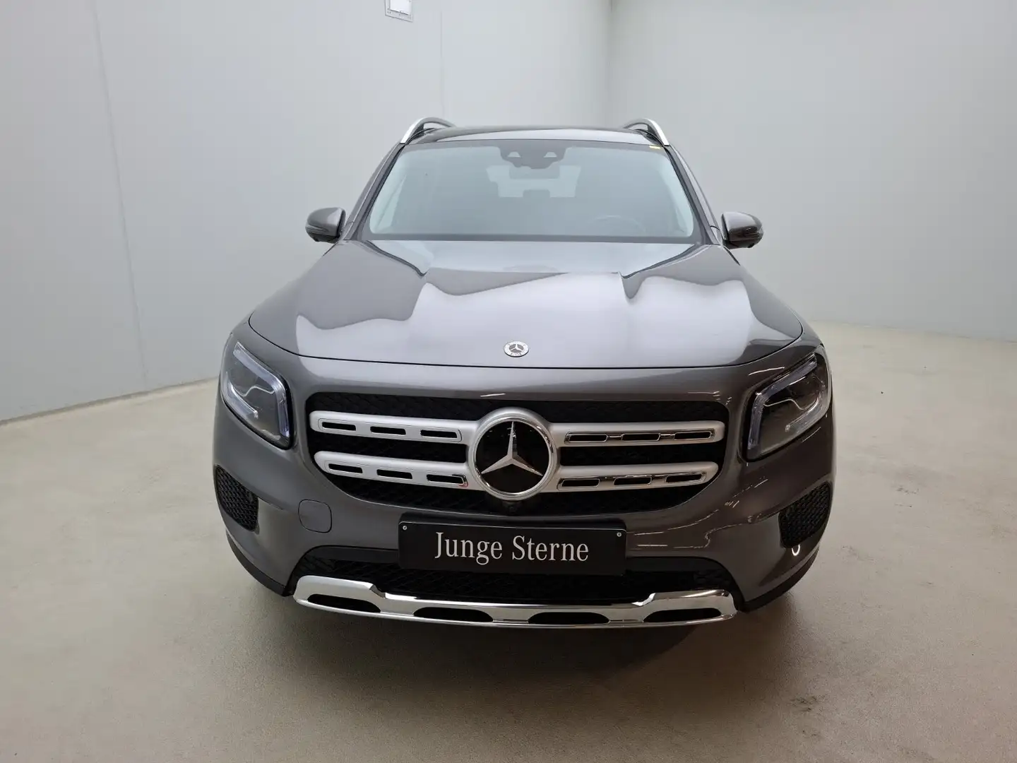 Mercedes-Benz GLB 200 GLB 200 7 Sitz AHK Distro Multibeam Progressive Grau - 2