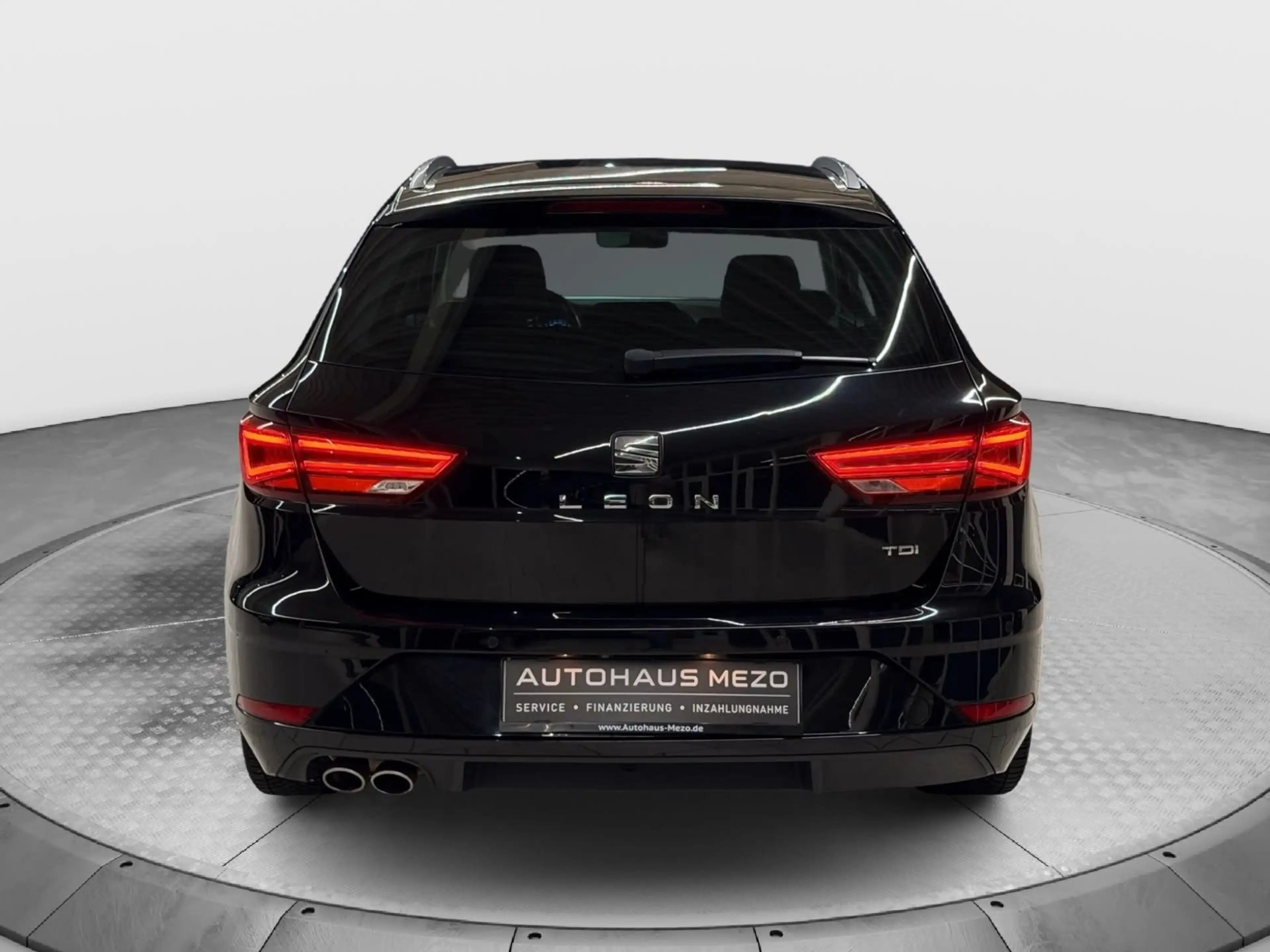 SEAT Leon ST Xcellence / Ambiente/ RFK/ LED/ PDC — photo 6