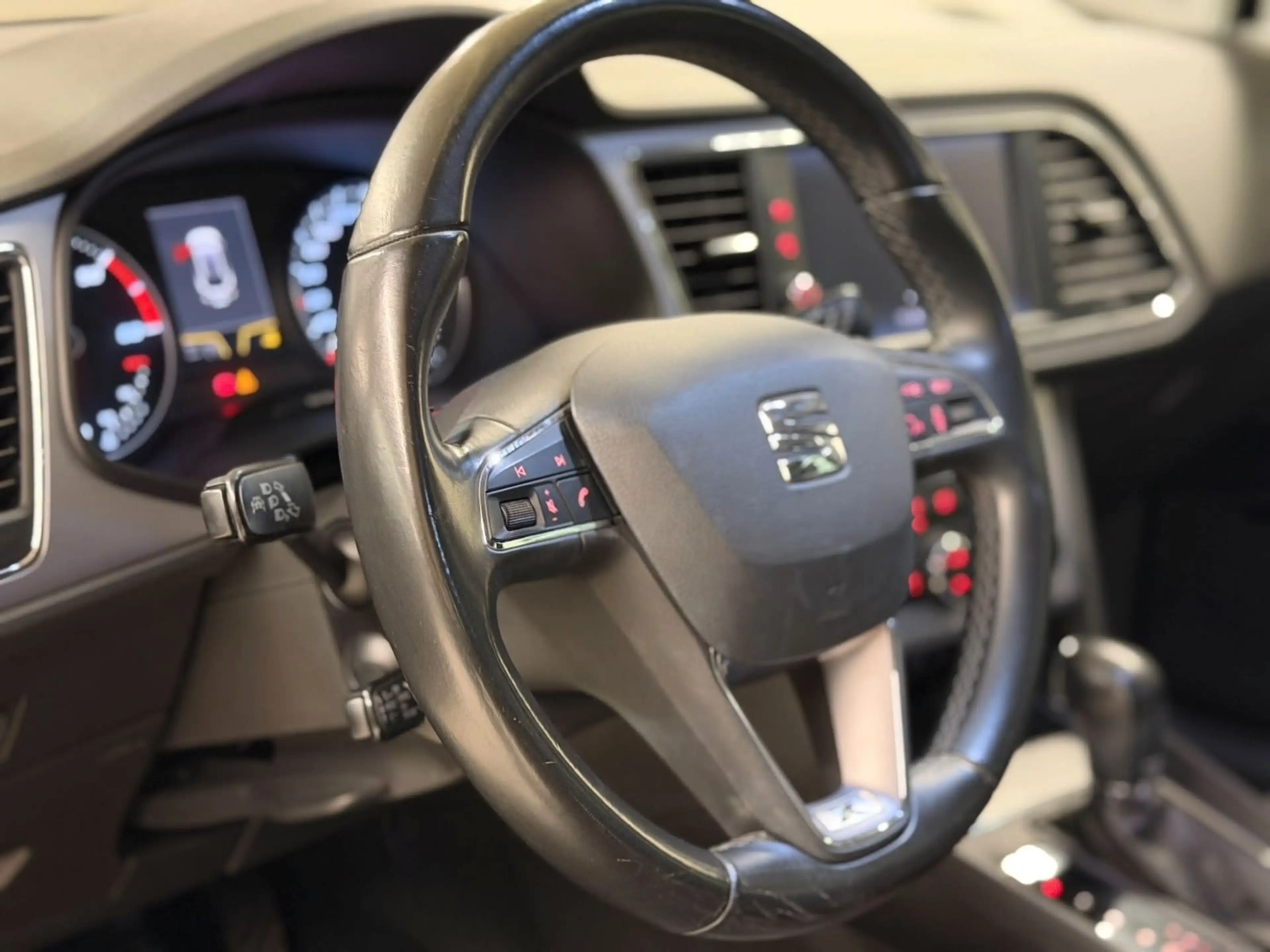 SEAT Leon ST Xcellence / Ambiente/ RFK/ LED/ PDC — photo 12