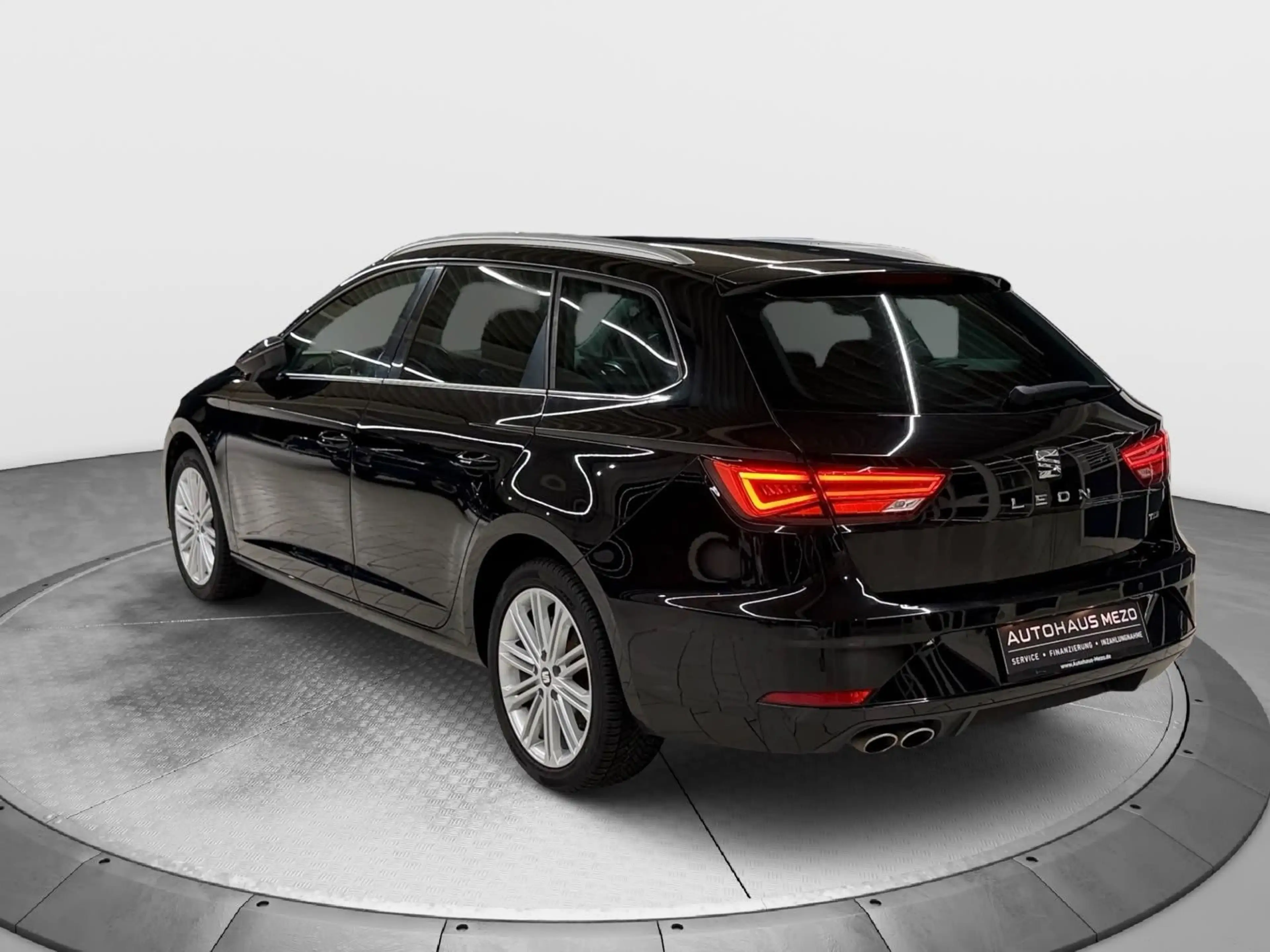 SEAT Leon ST Xcellence / Ambiente/ RFK/ LED/ PDC — photo 7