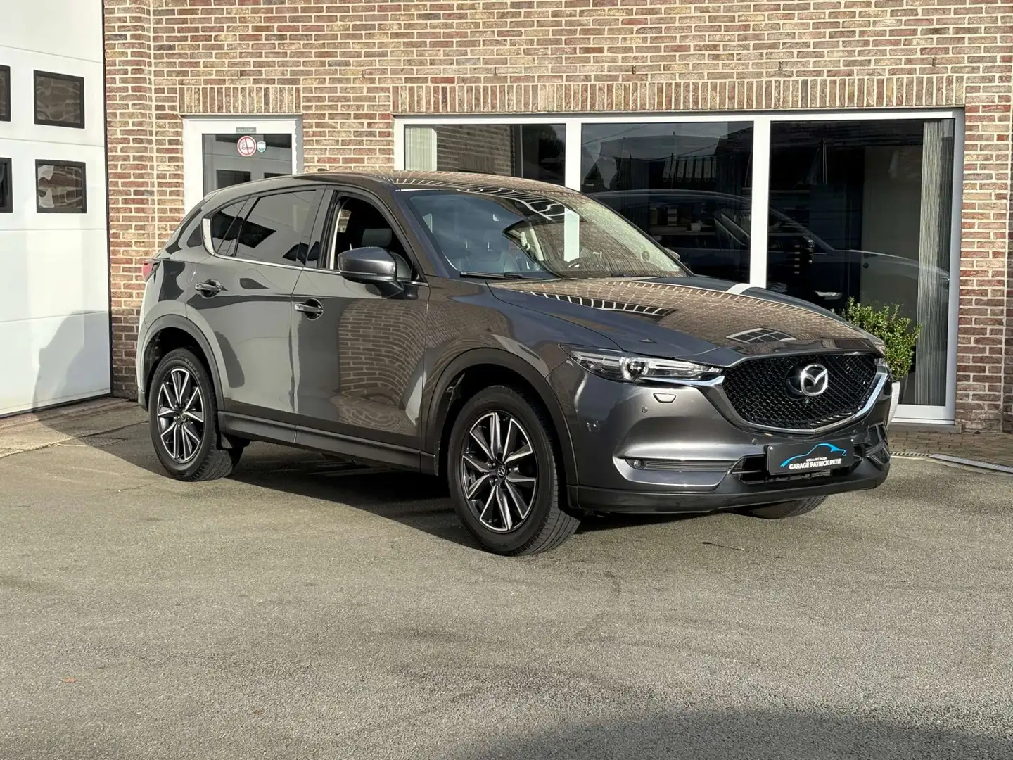 Mazda CX-5 CX-5 2.0 SKY-G SKYCRUISE / Apple / Trekhaak Grijs - 1