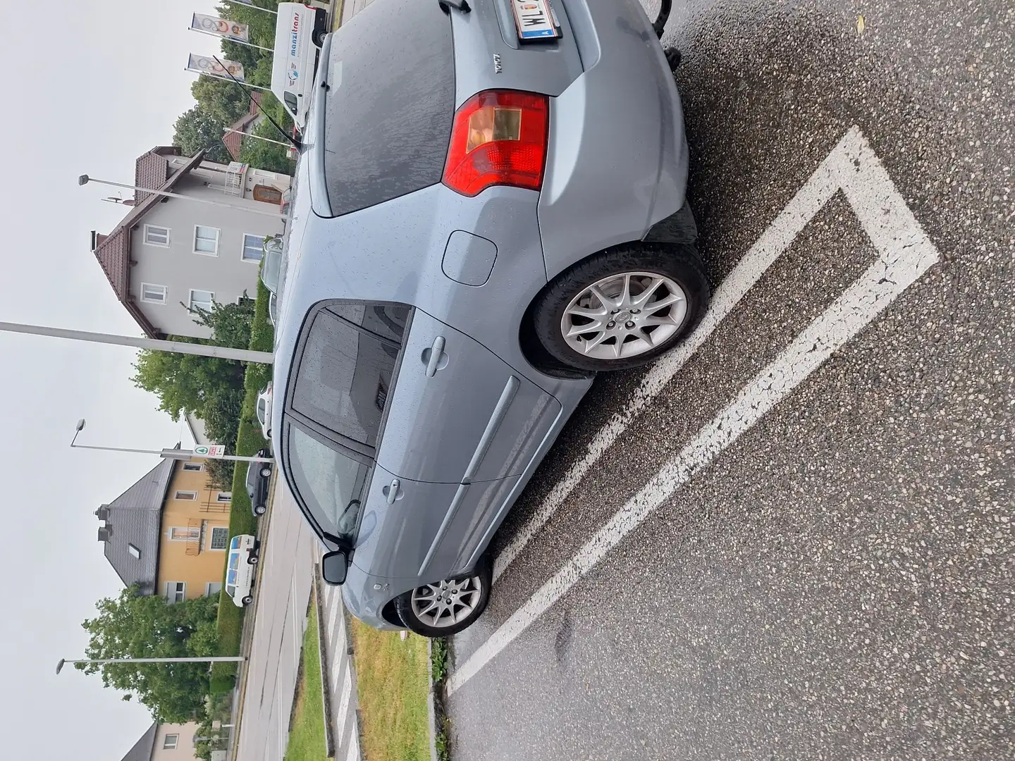 Toyota Corolla 2,0 D-4D Linea Luna Bleu - 1