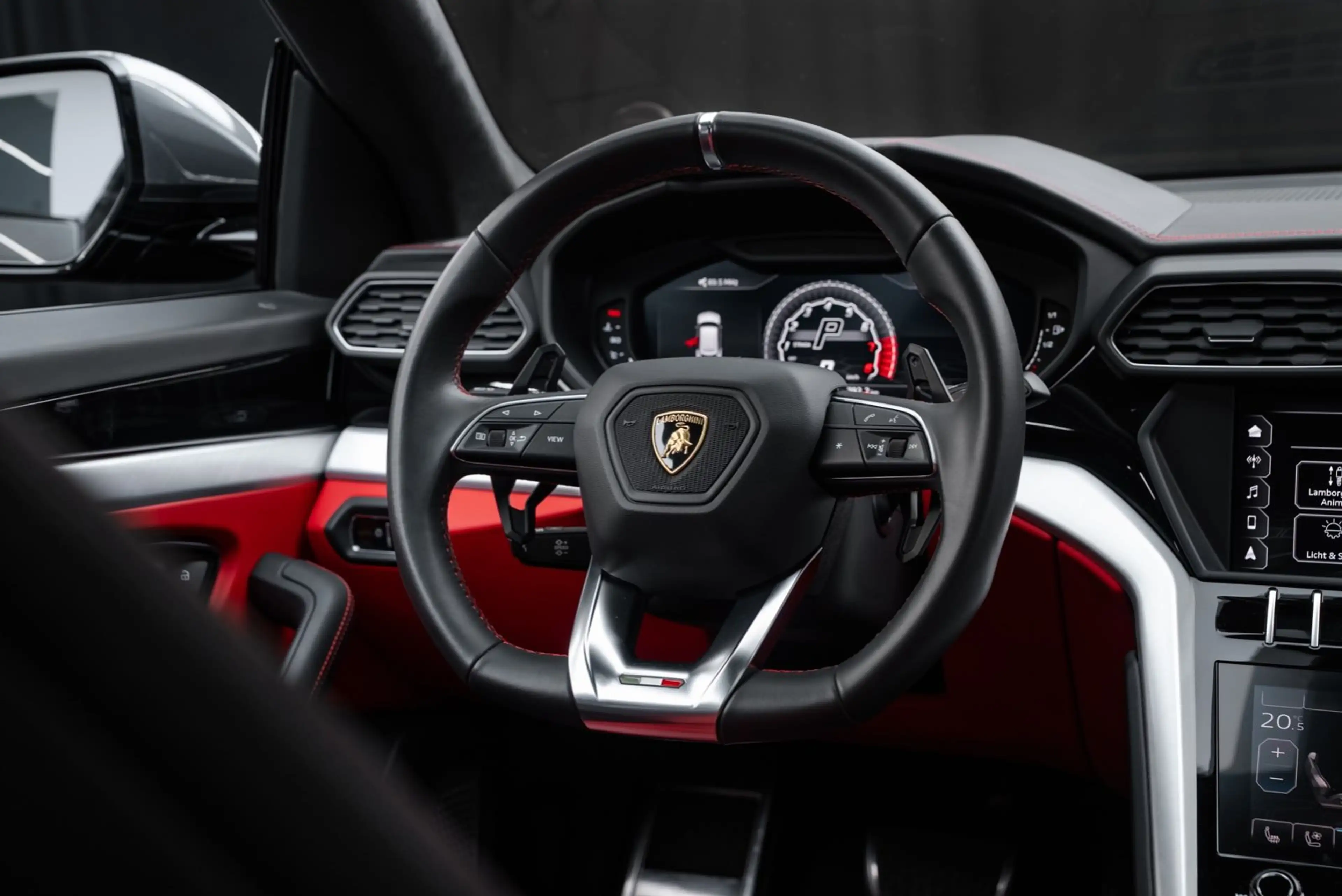 Lamborghini Urus PANO/BANG&OLUFSEN/NIGHT VISION — photo 11
