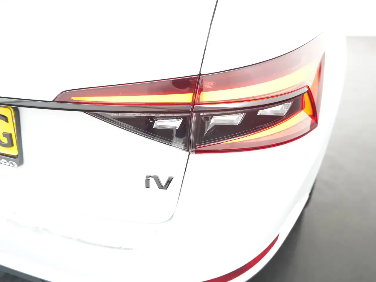 Skoda Superb Combi 1.4 TSI iV Sportline Panoramadak Matrix, миниатюра 26