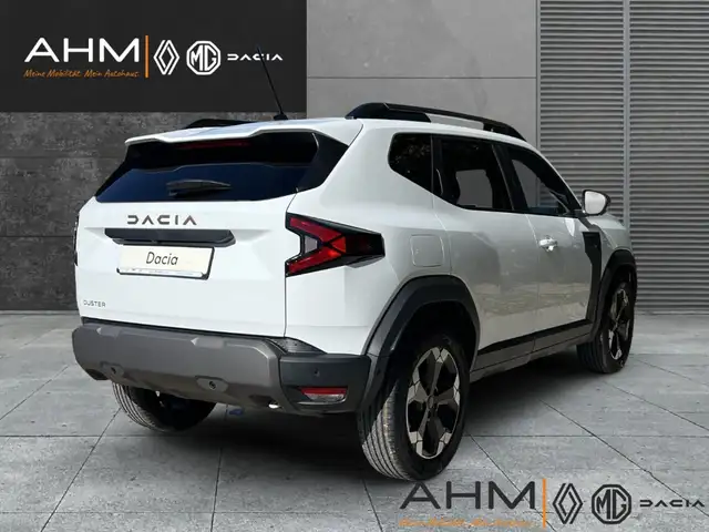 Dacia Duster view 2