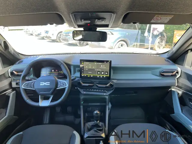 Dacia Duster view 13