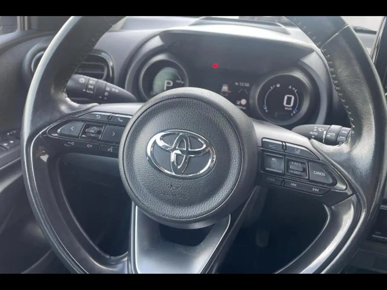Toyota Yaris Iconic.GPS.CARPLAY/ANDROIDAUTO.CAMERA, миниатюра 17