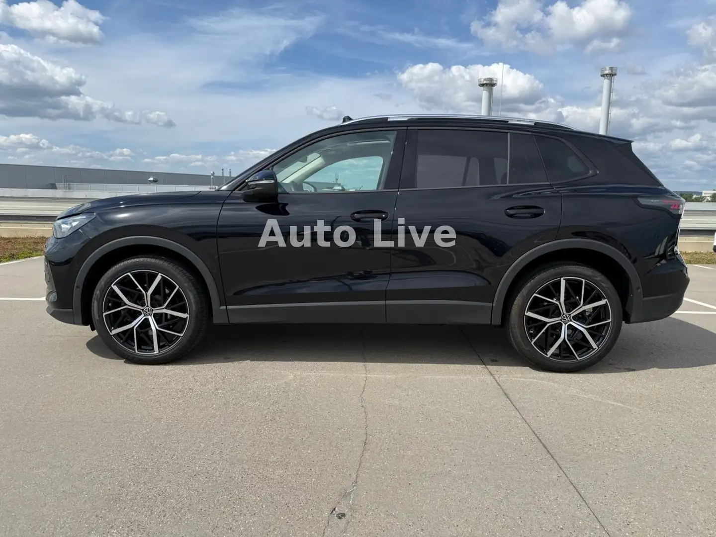 Volkswagen Tiguan 2.0 TDI*4M*LIFE*PAN*VIR*IQ-MATRIX*360*VOL Schwarz - 2