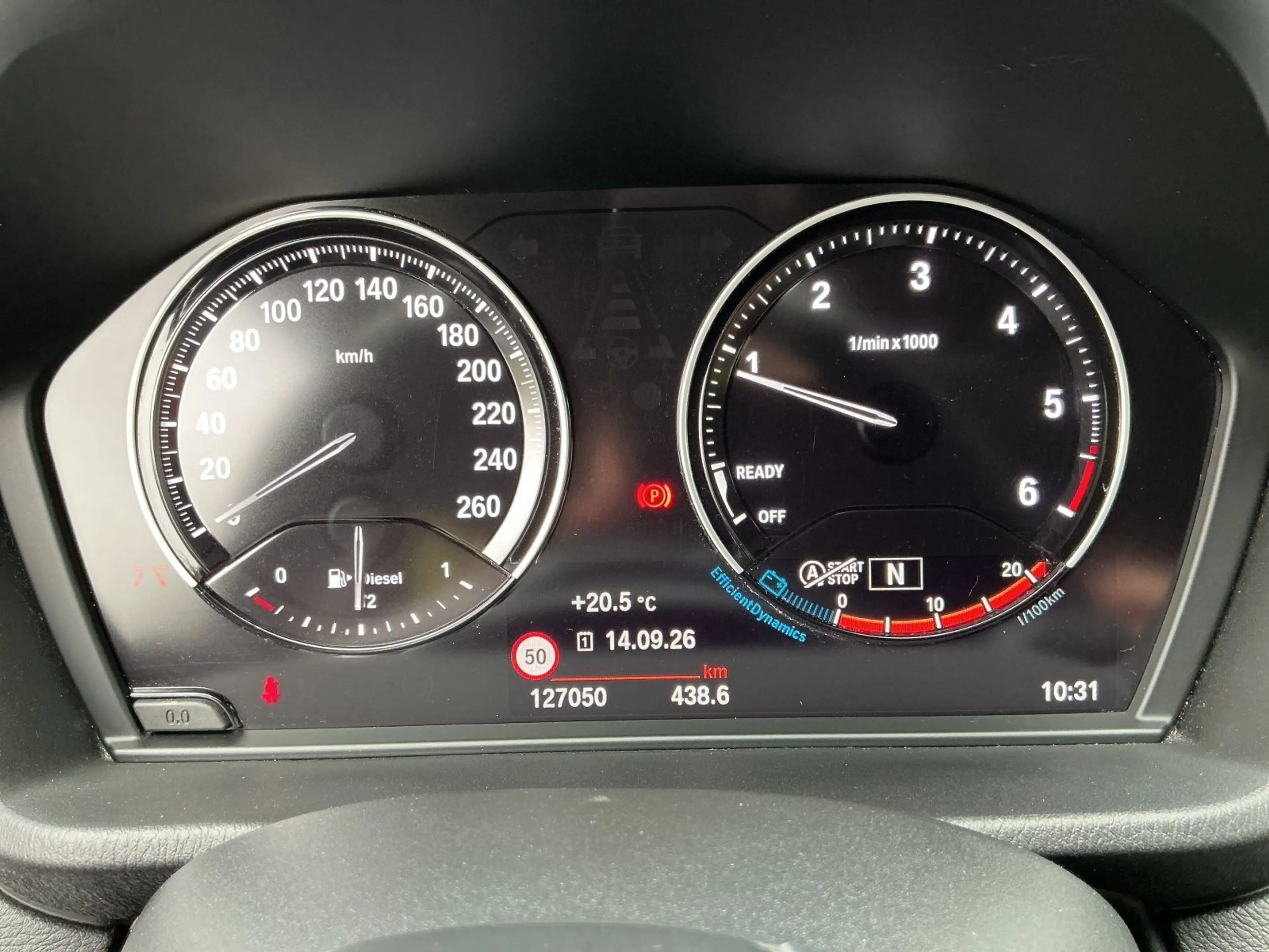 BMW X2 sDrive18d Advantage DAB LED Kamera — photo 12