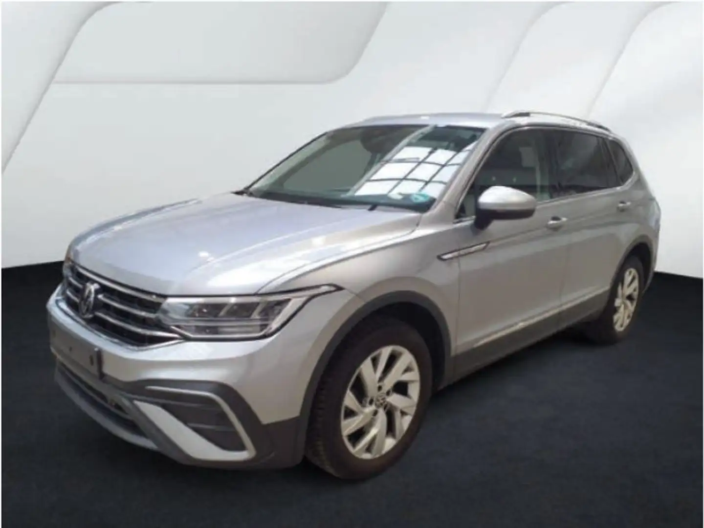 Volkswagen Tiguan Allspace 2.0 TDI DSG LIFE 7-SITZE NAVI AH Silber - 2