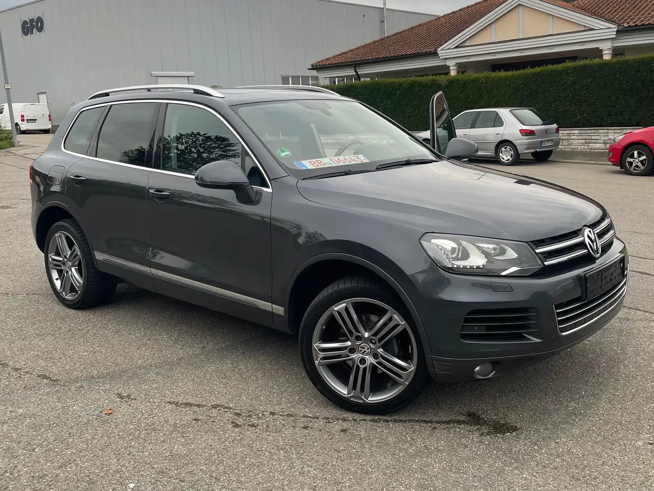 Volkswagen Touareg