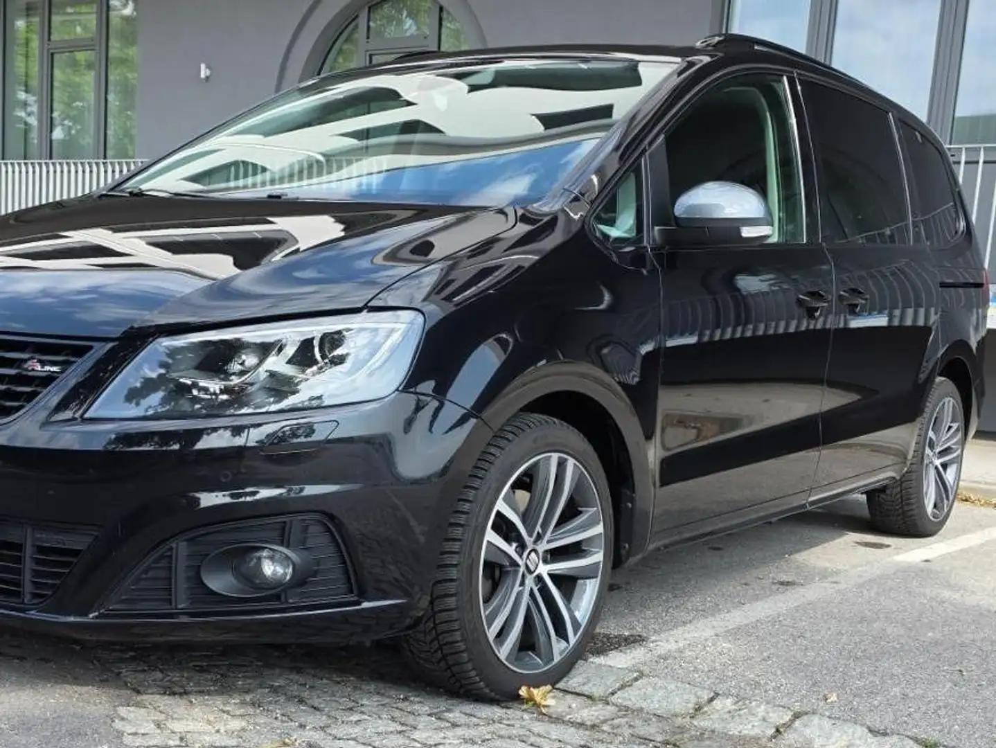 SEAT Alhambra Alhambra Executive 2,0 TDI DSG Executive Schwarz - 2