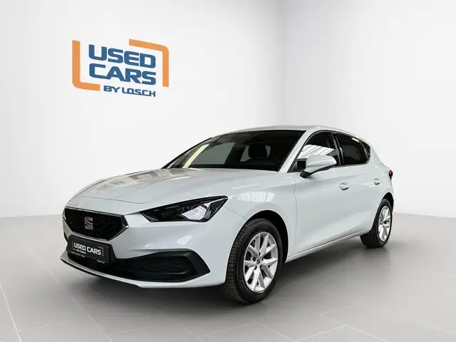 SEAT Leon Style+LED+FullLink+P.Comfort+P.Convenance+RearView