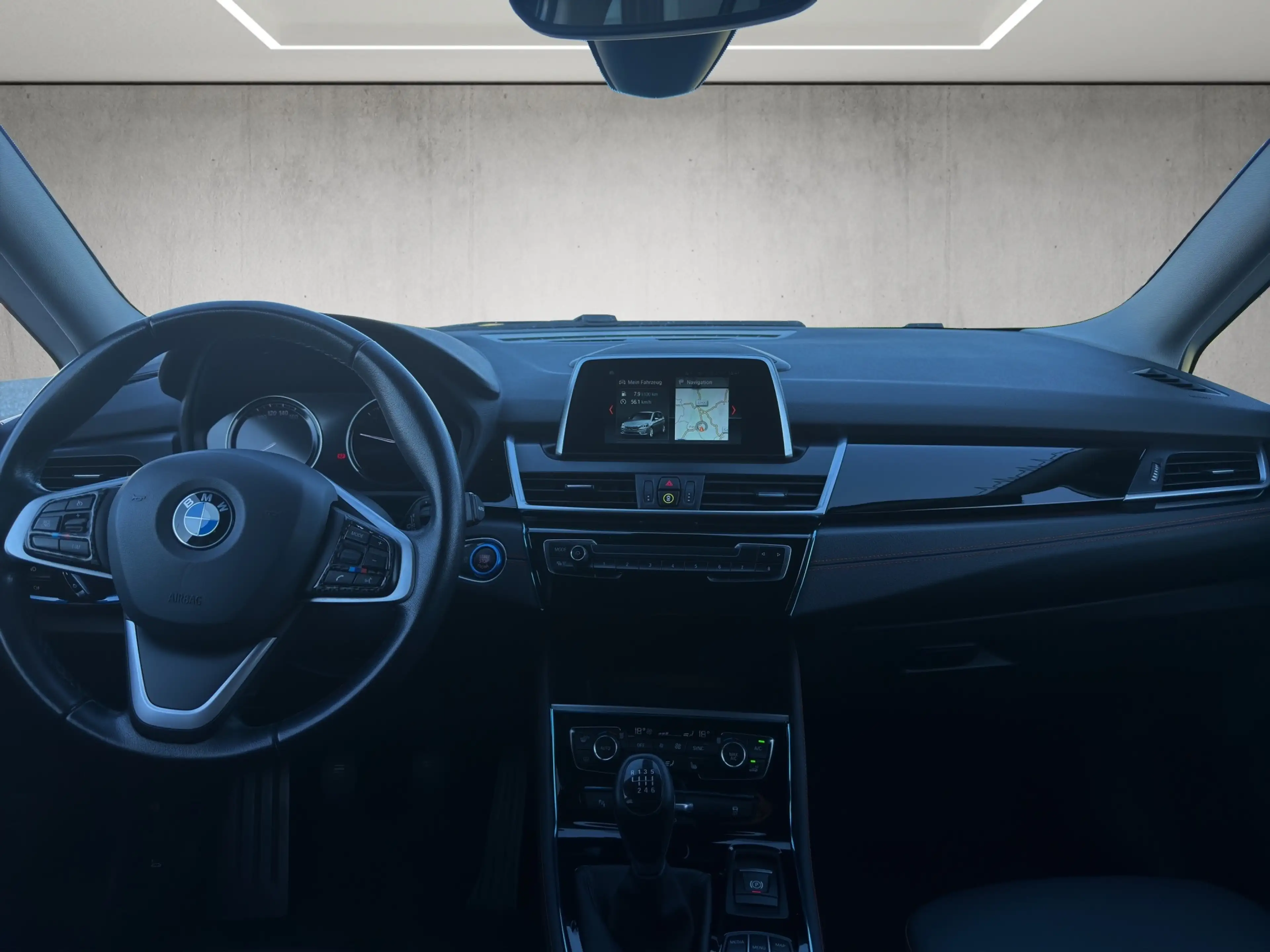 BMW 216 M - GRAN TOURER — photo 8