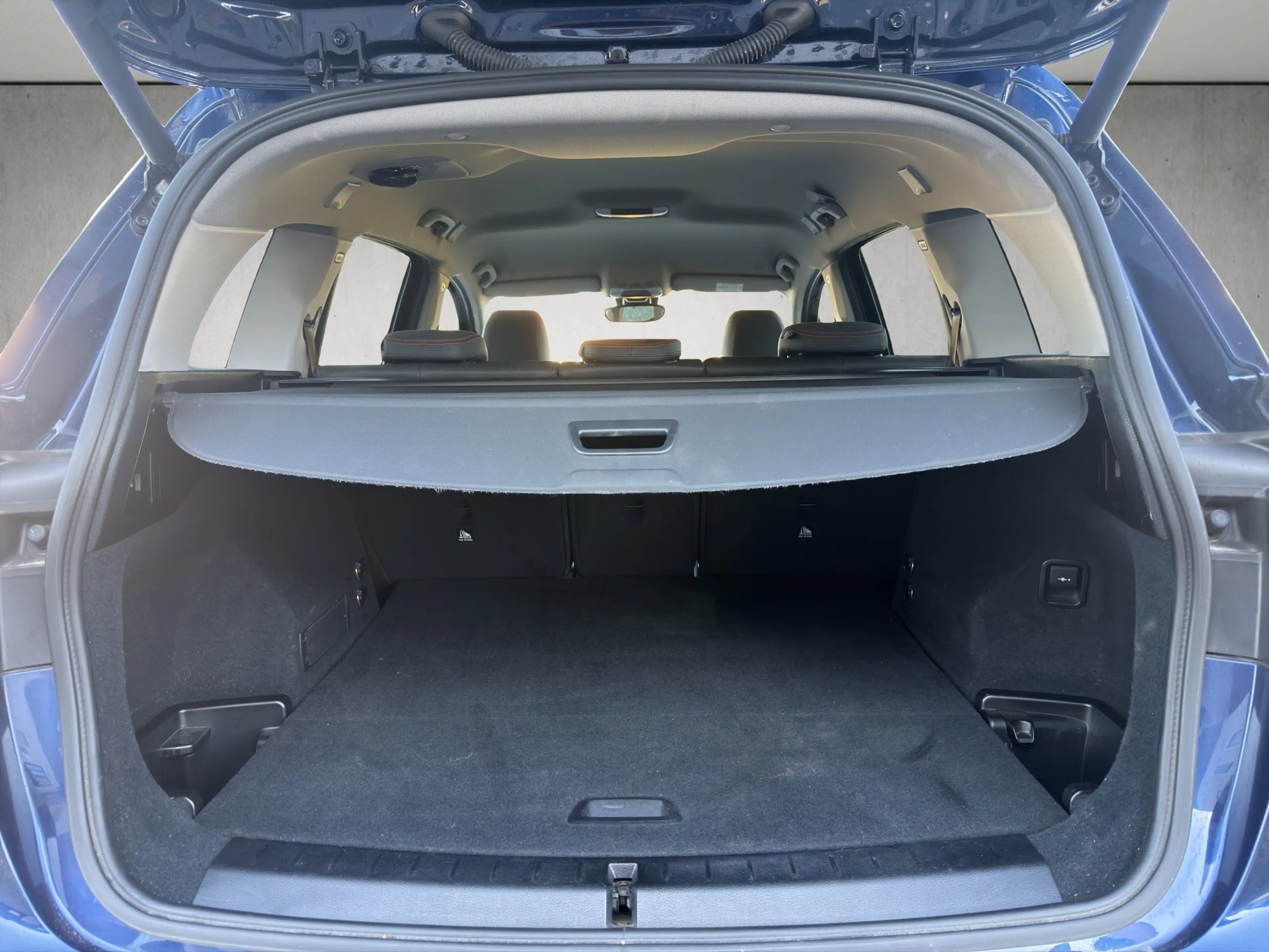BMW 216 M - GRAN TOURER — photo 15