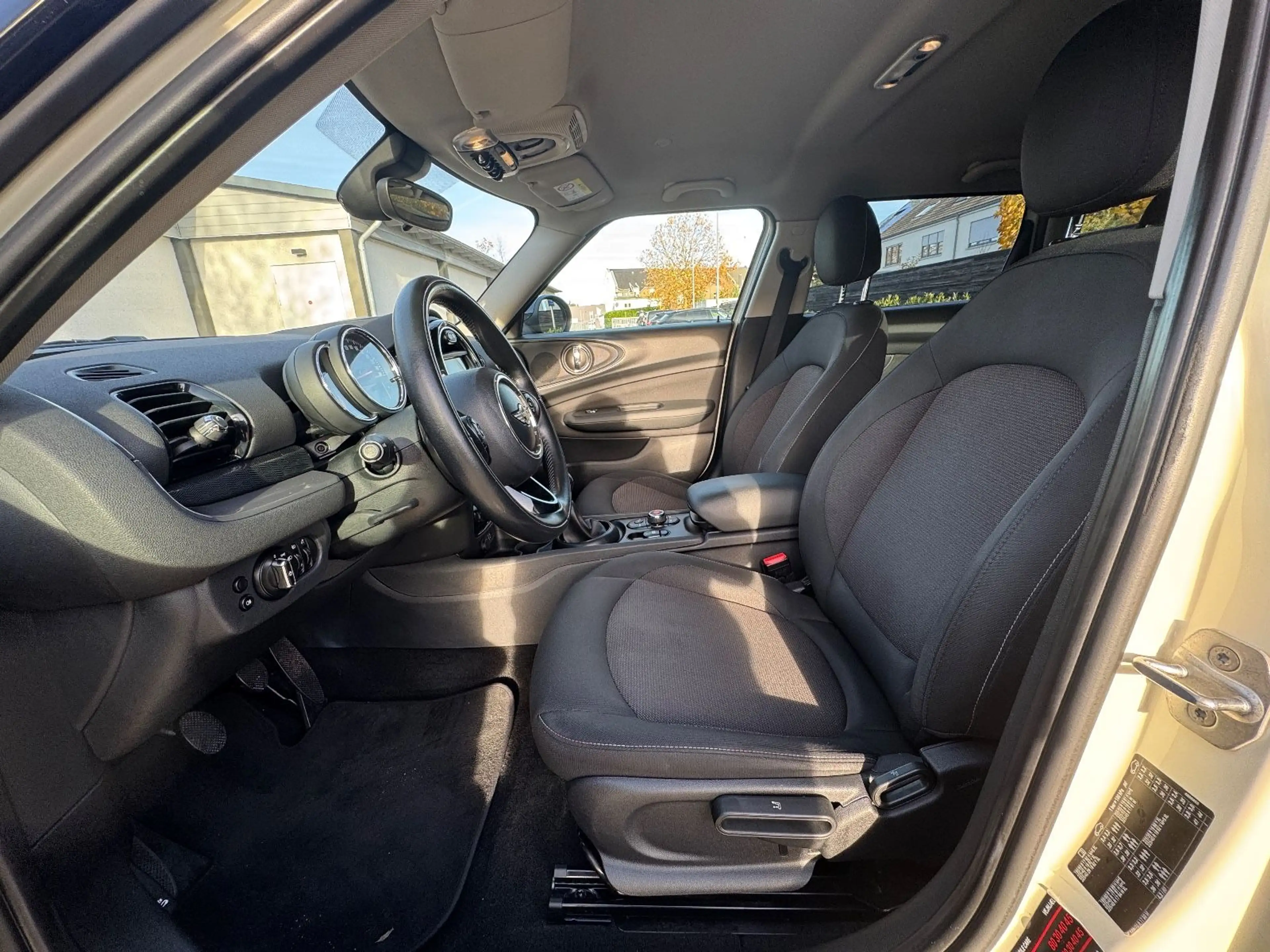 MINI Cooper D Clubman Cooper D 2.0 EURO6 — photo 9