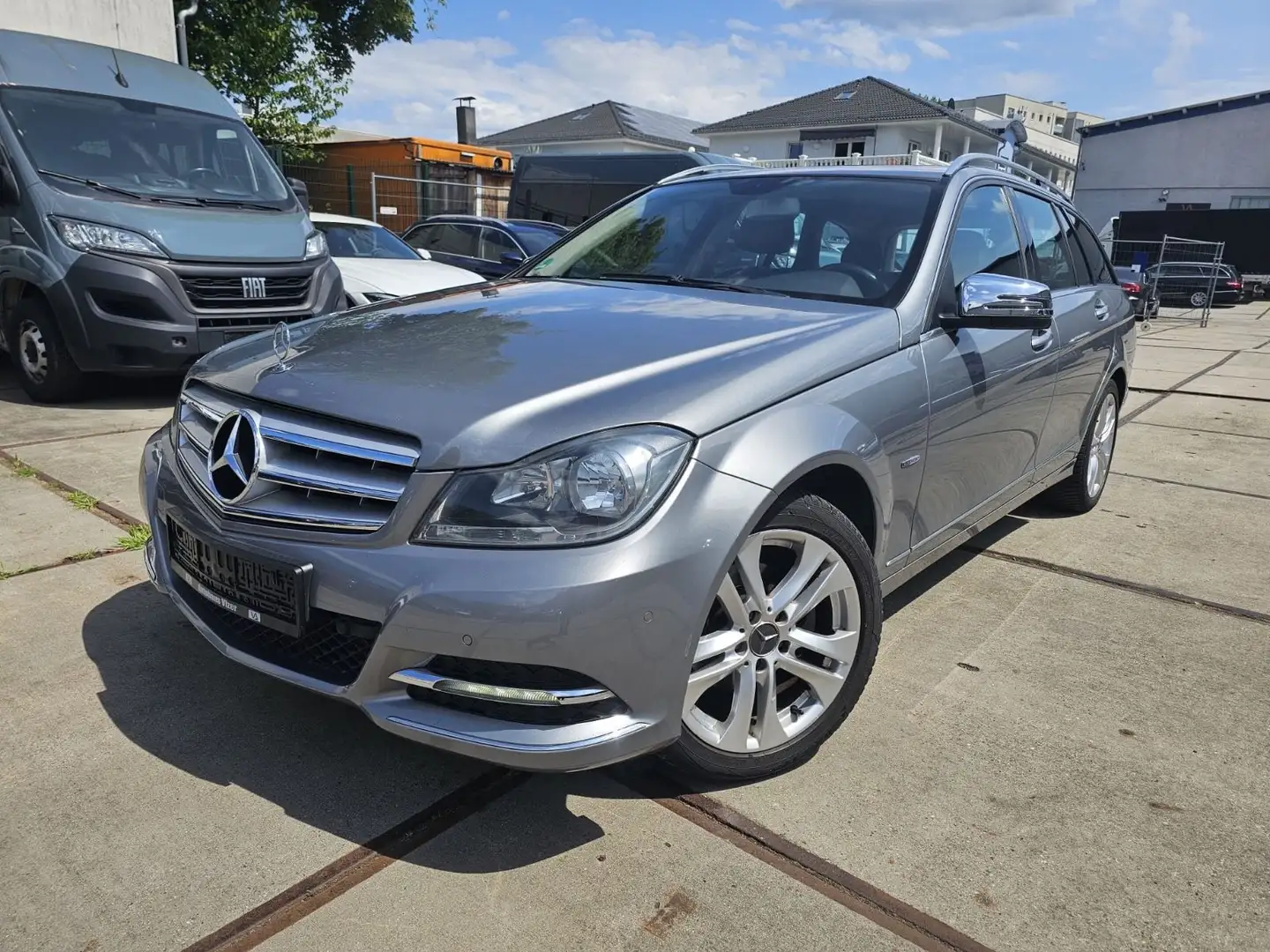Mercedes-Benz C 180 T-Modell C 180 T CGI Avantgarde Garantie Plateado - 1