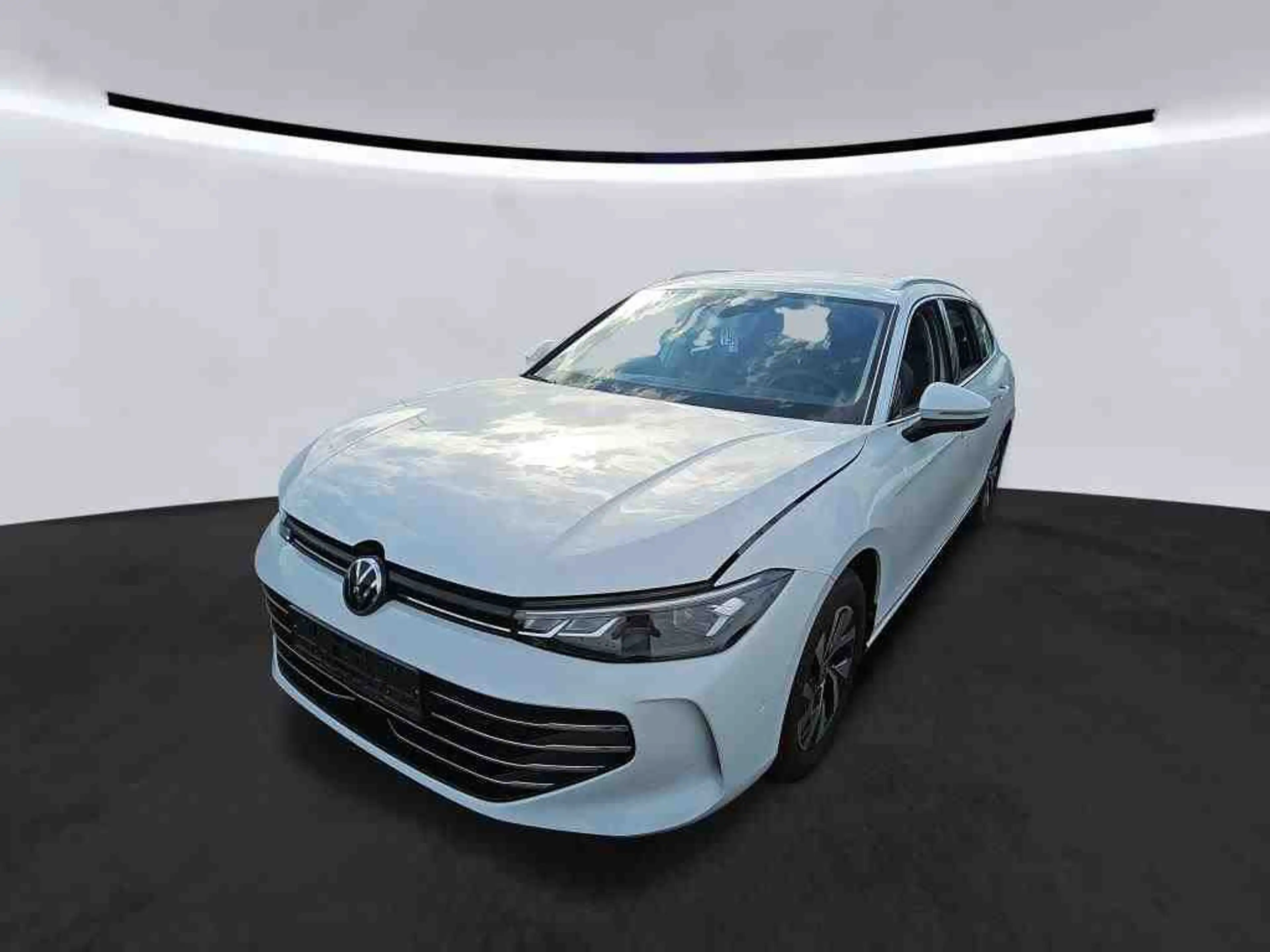 Volkswagen Passat Variant 1.5 eTSI DSG BUSNIESS*LED*HUD*AHK — photo 2