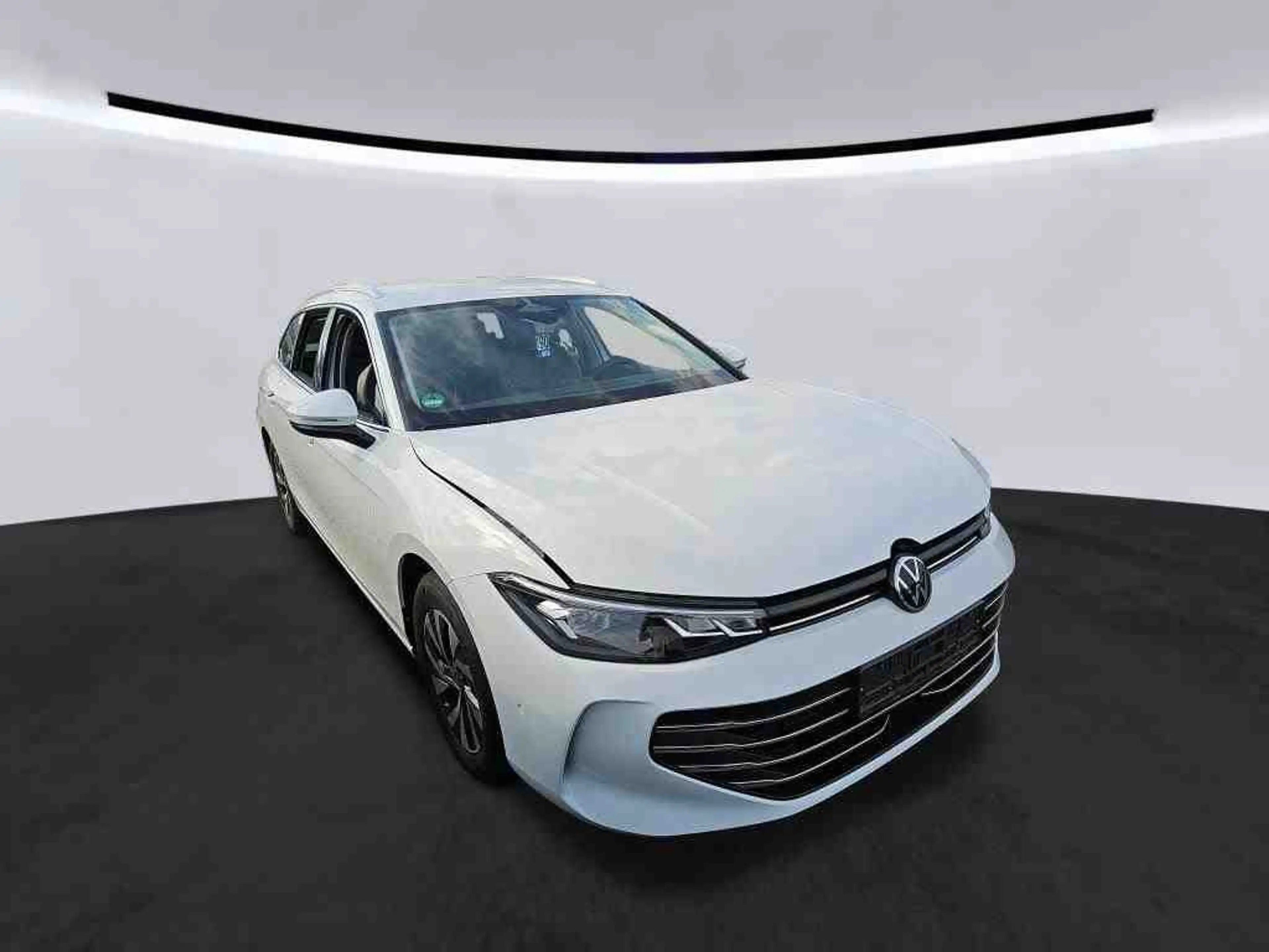Volkswagen Passat Variant 1.5 eTSI DSG BUSNIESS*LED*HUD*AHK — photo 5