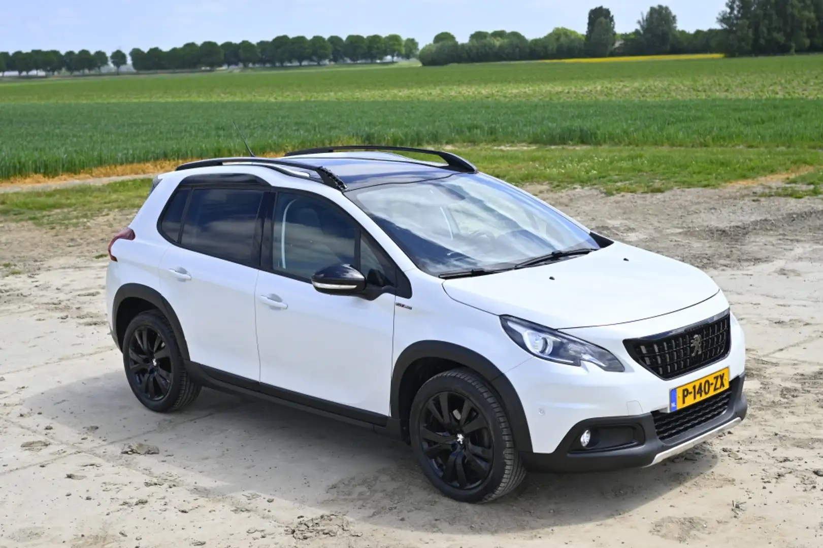 Peugeot 2008 1.2 PureTech GT-Line Blanco - 2