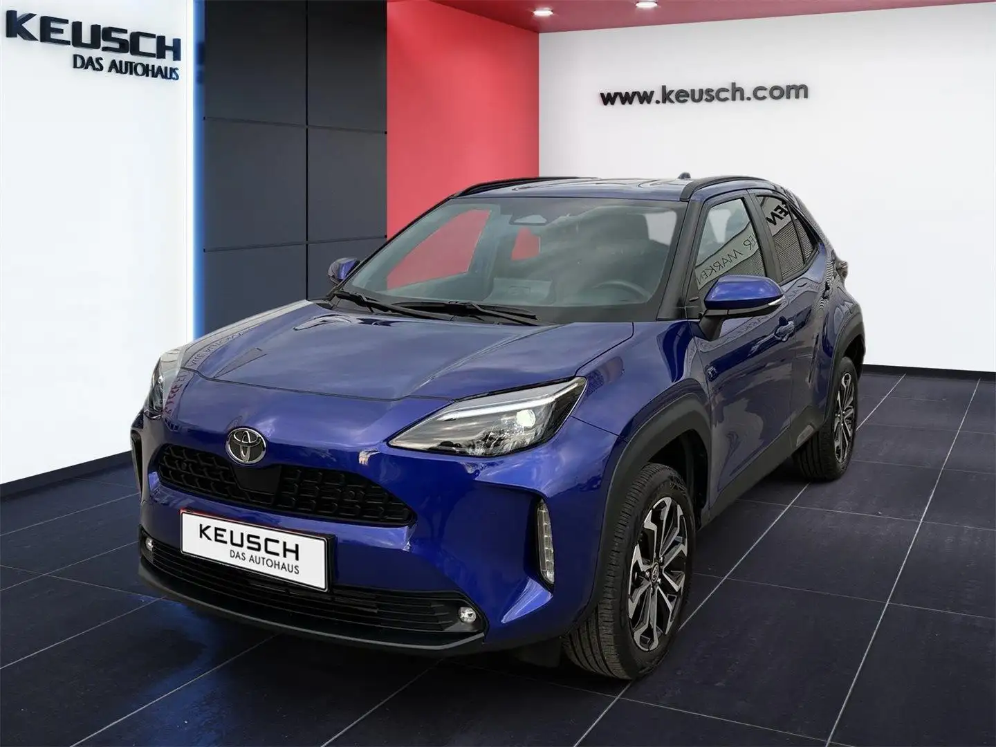 Toyota Yaris Cross 1,5 VVT-i Hybrid AD // TOYOTA KEUSCH Blau - 1