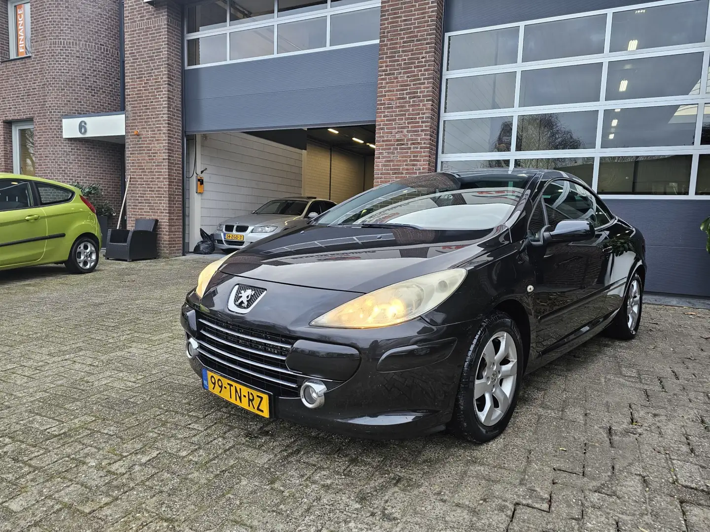 Peugeot 307 CC 1.6-16V Cabrio |Leer | Apk |Stoelverwarming Noir - 2