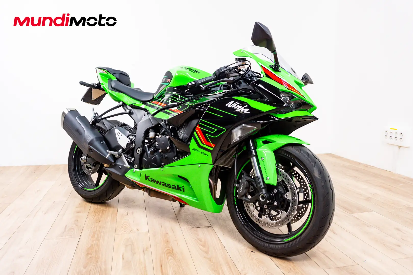 Kawasaki Ninja ZX-6R - 2