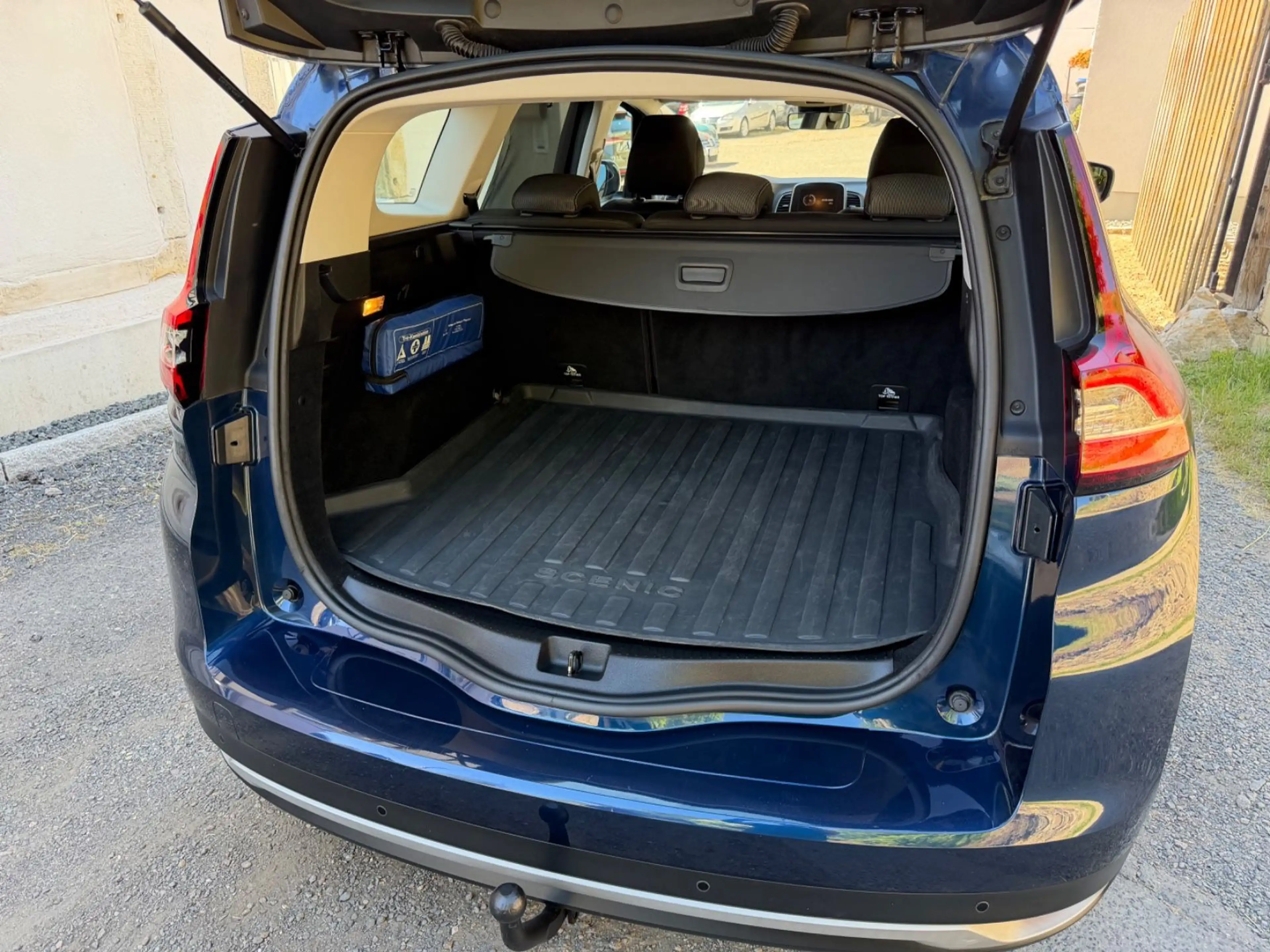 Renault Grand Scenic *AHK*TÜV neu* — photo 8