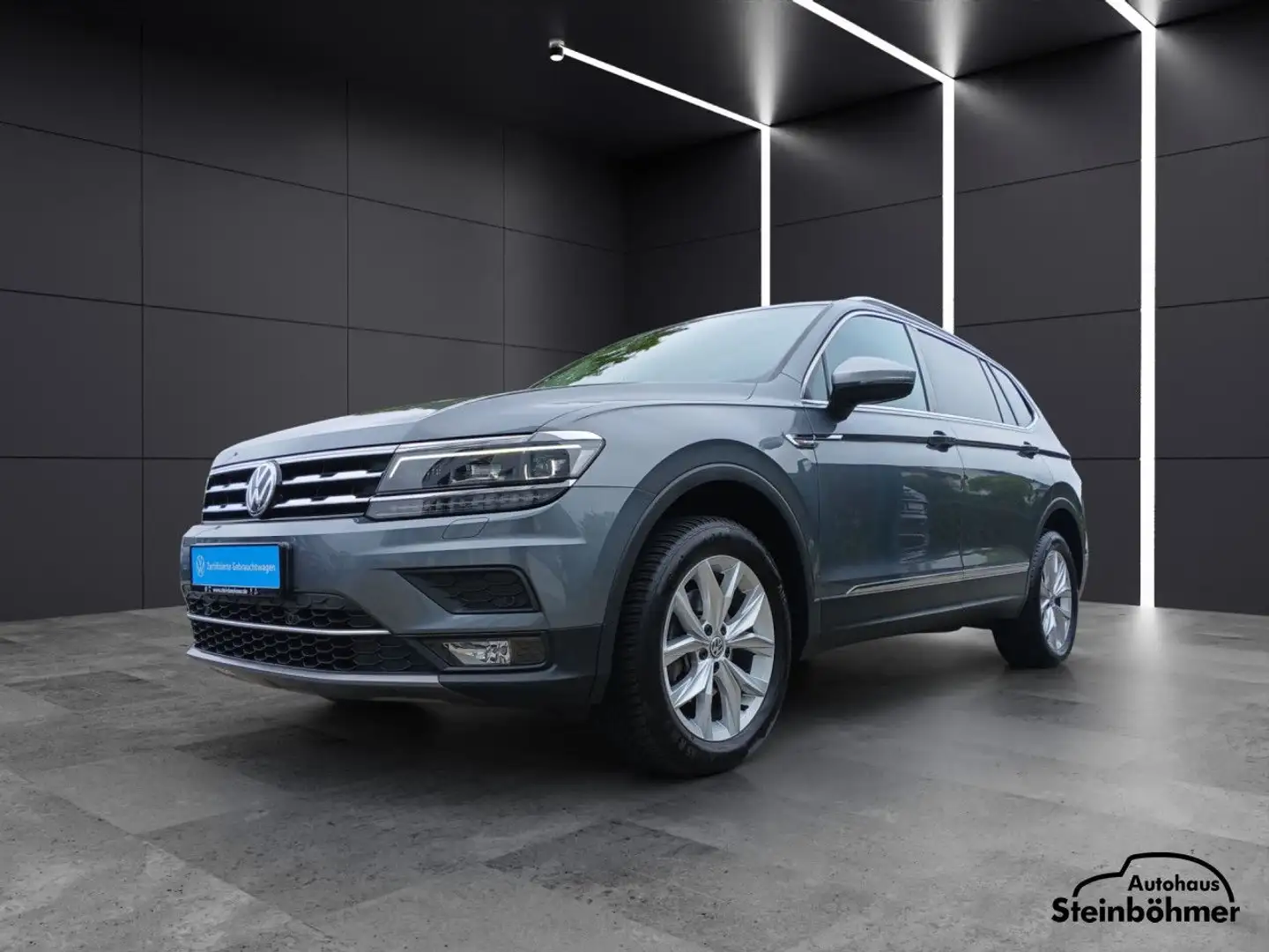 Volkswagen Tiguan Allspace 2.0TDI Highline 4M DSG 7-Sitzer Grigio - 2